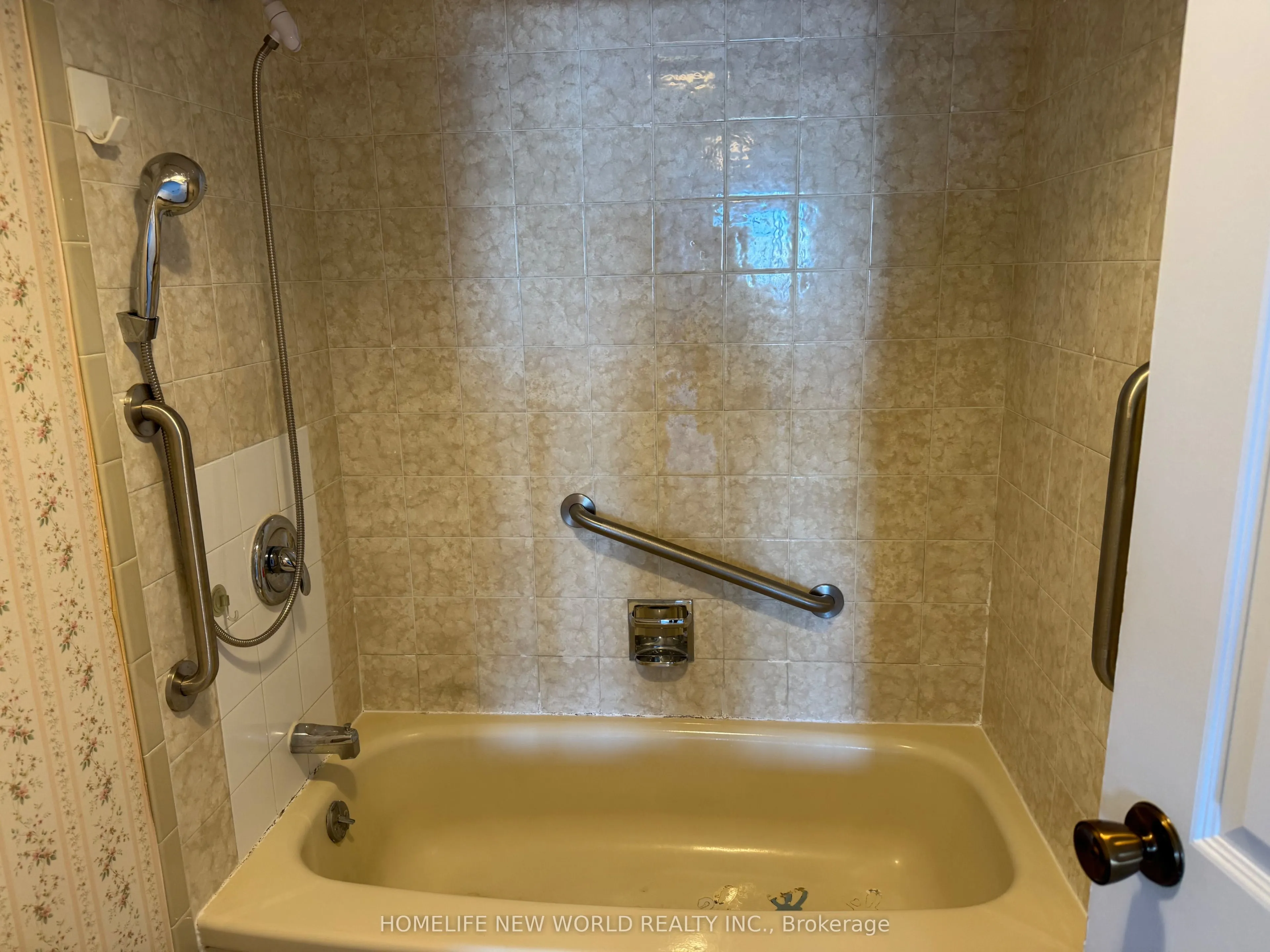 2350 Bridletowne Circle, #1111