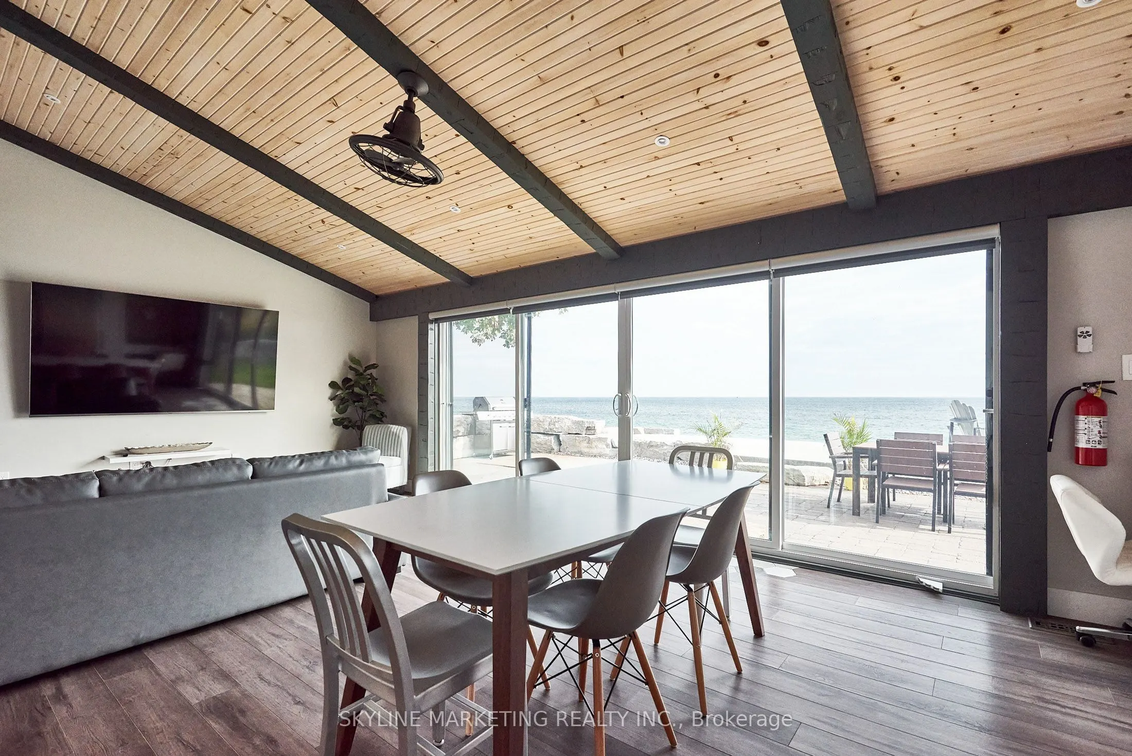 123 Cedar Crest Beach Road