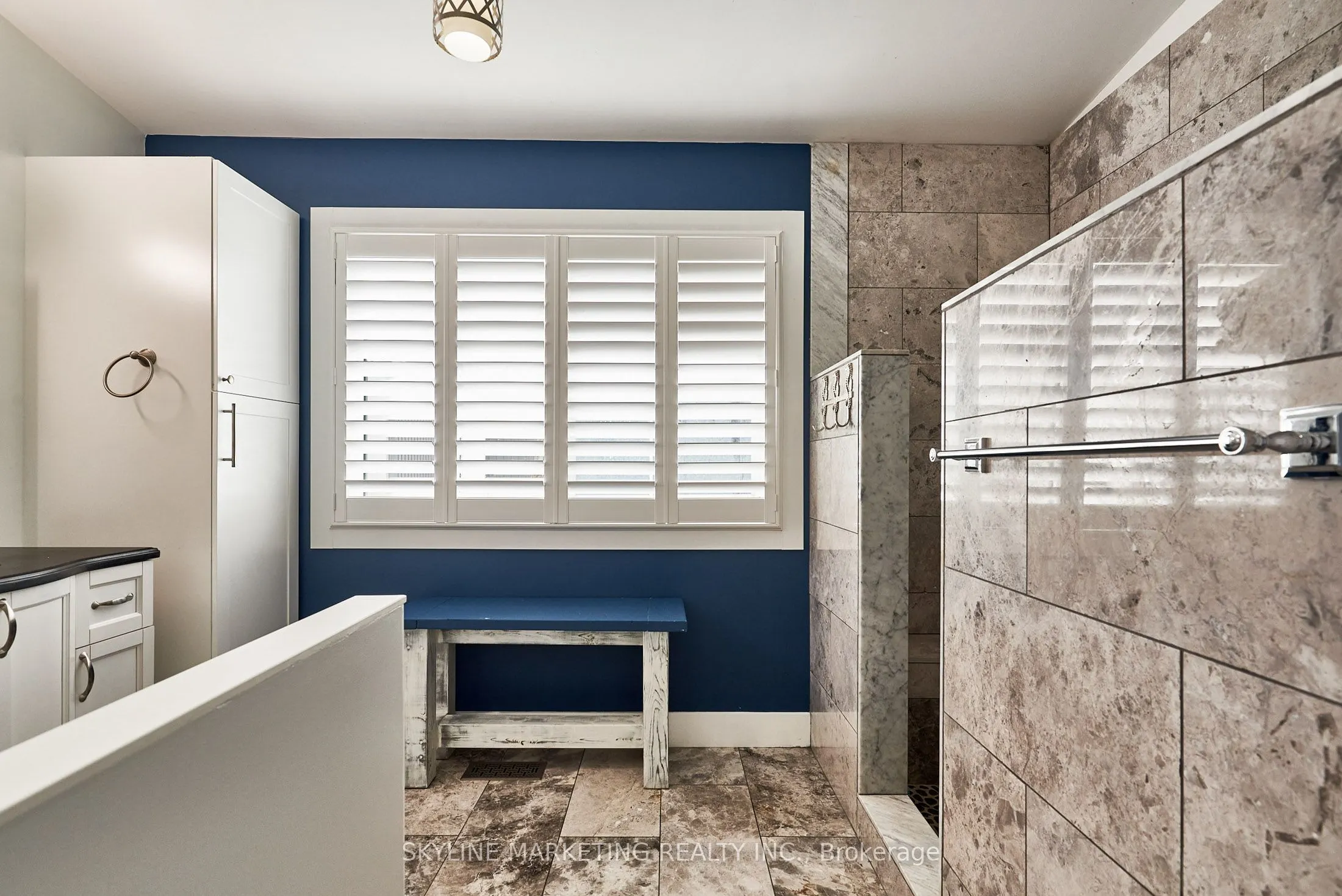 123 Cedar Crest Beach Road