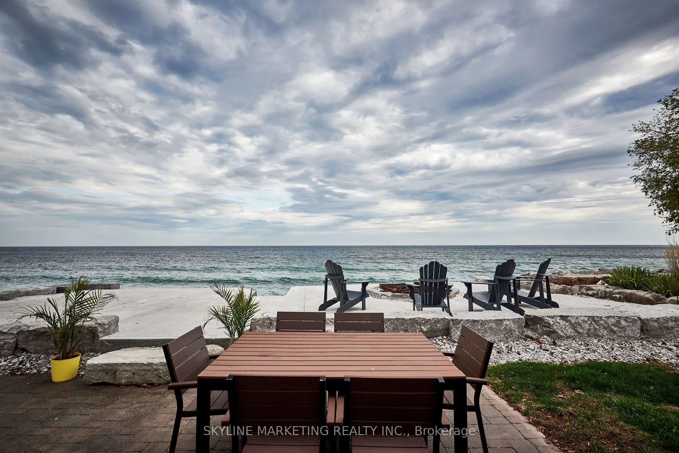 123 Cedar Crest Beach Road