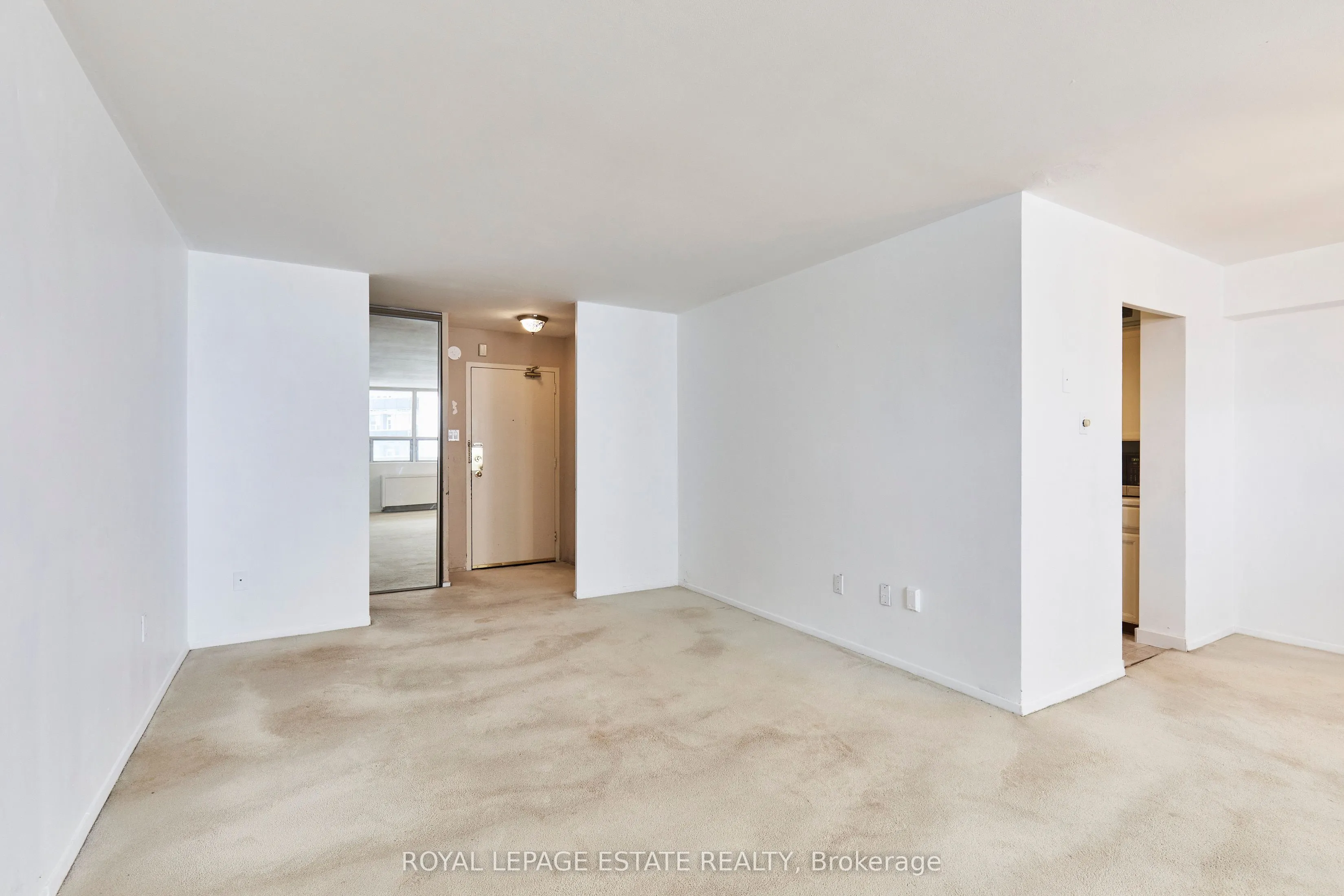3420 Eglinton Avenue E, #704