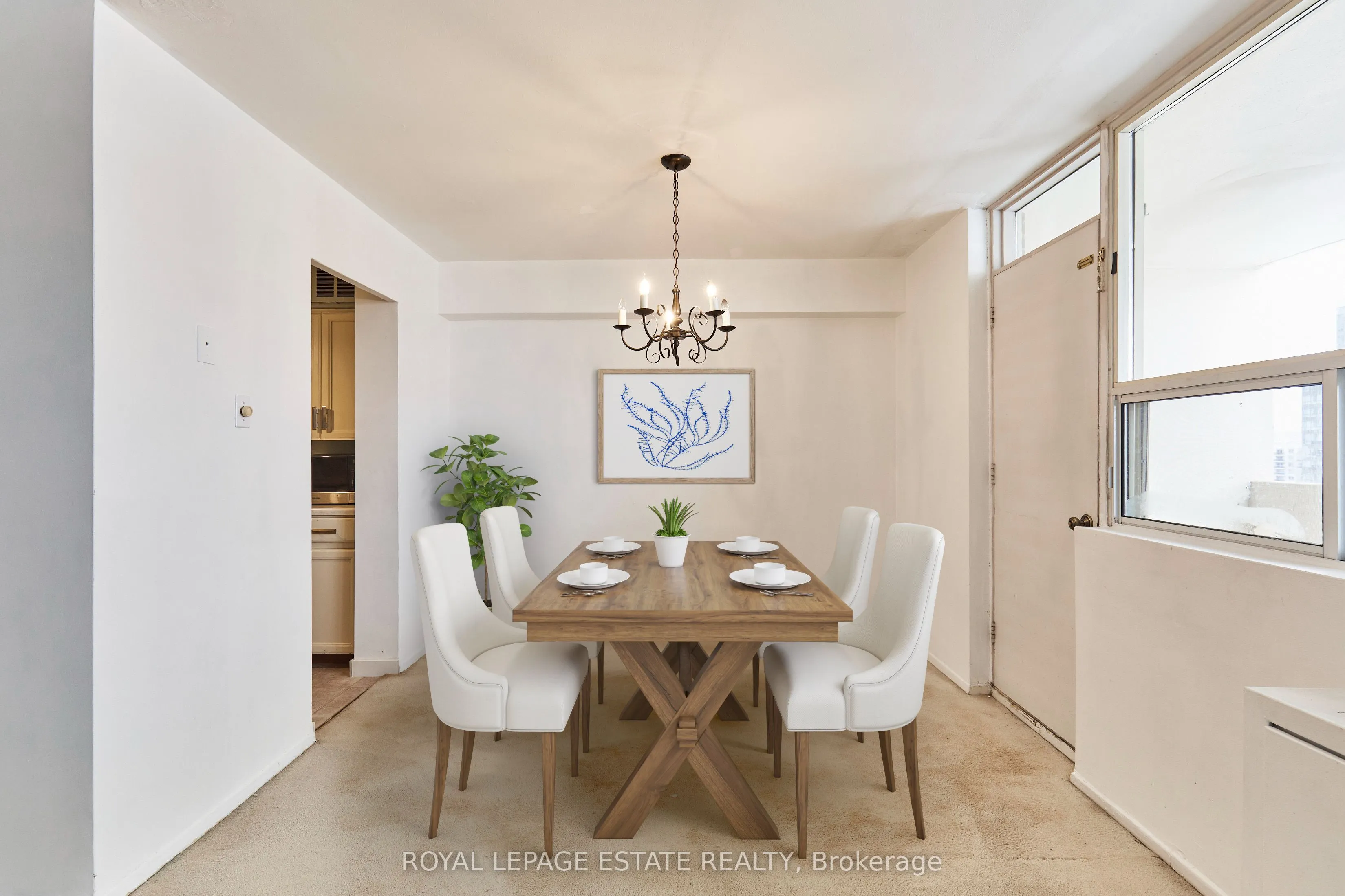 3420 Eglinton Avenue E, #704