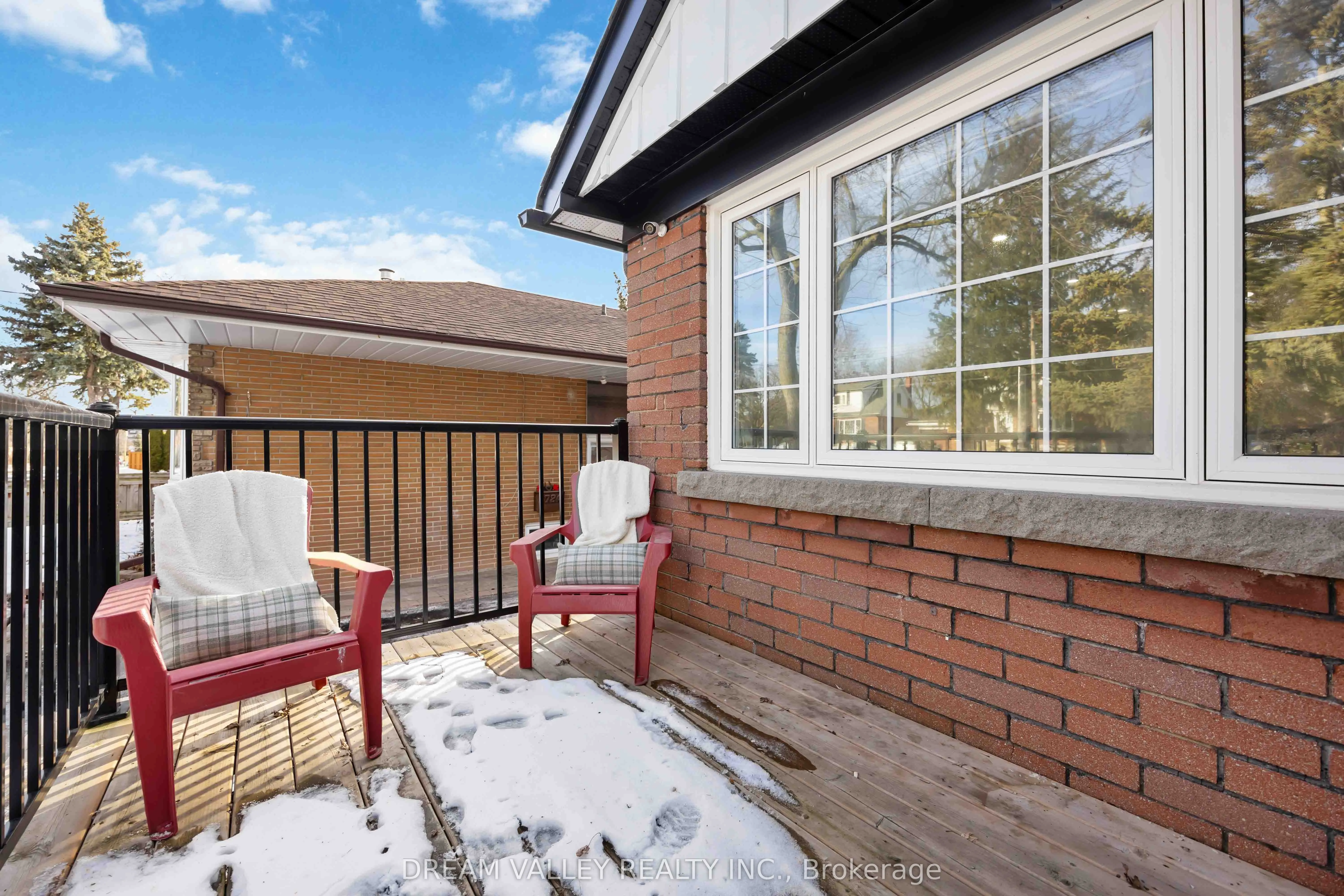 74 Rosemount Drive