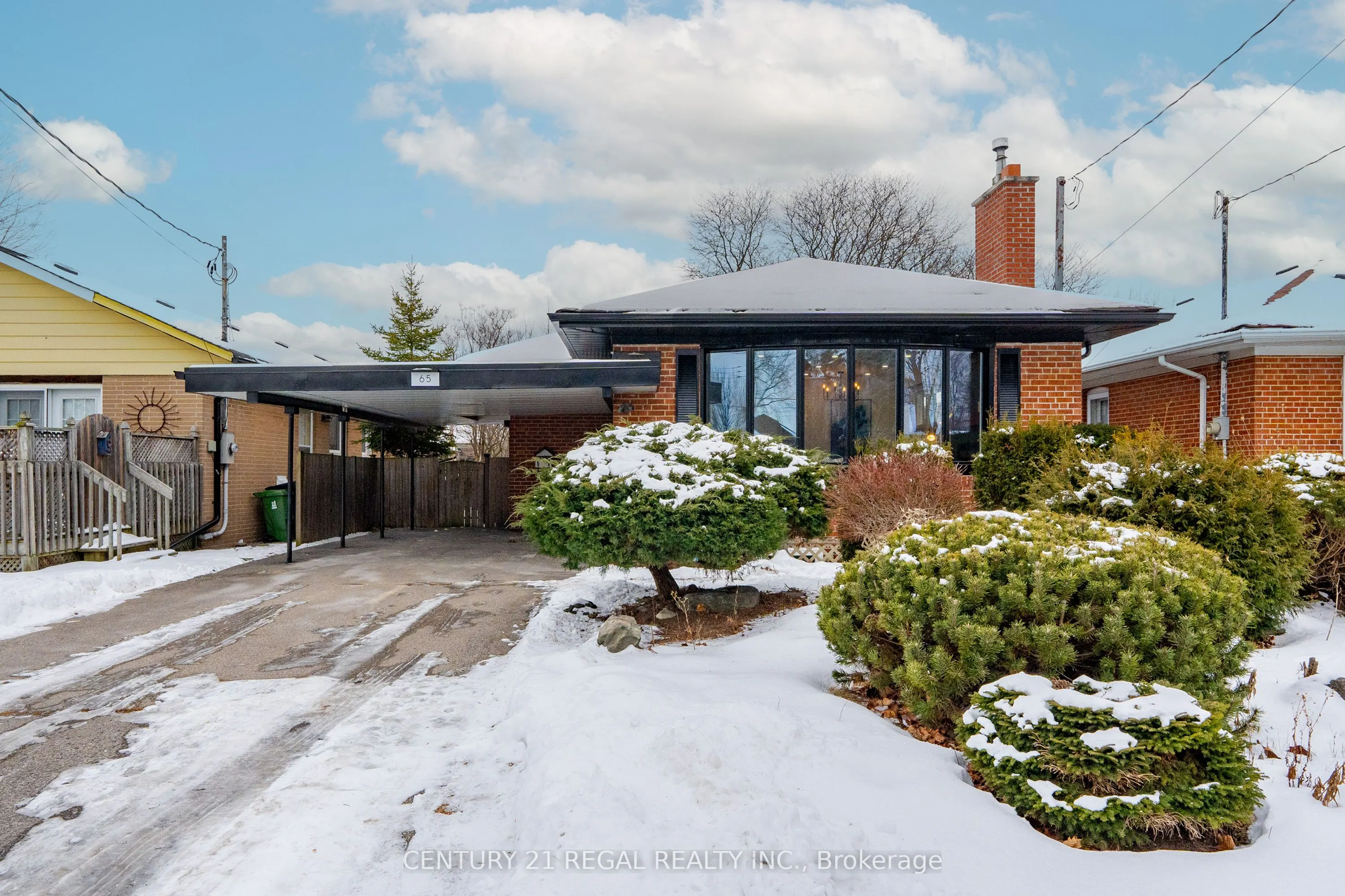 65 Mooregate Avenue