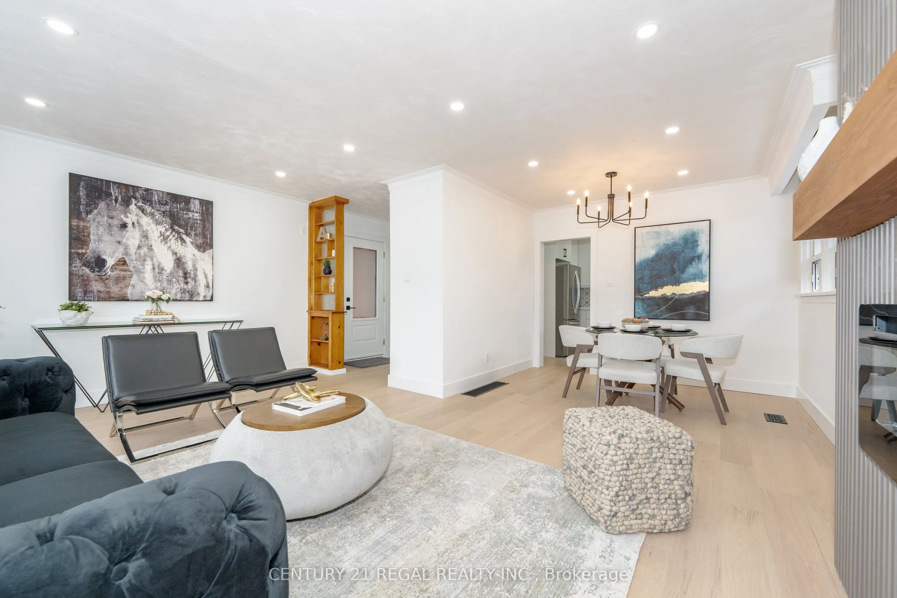 65 Mooregate Avenue