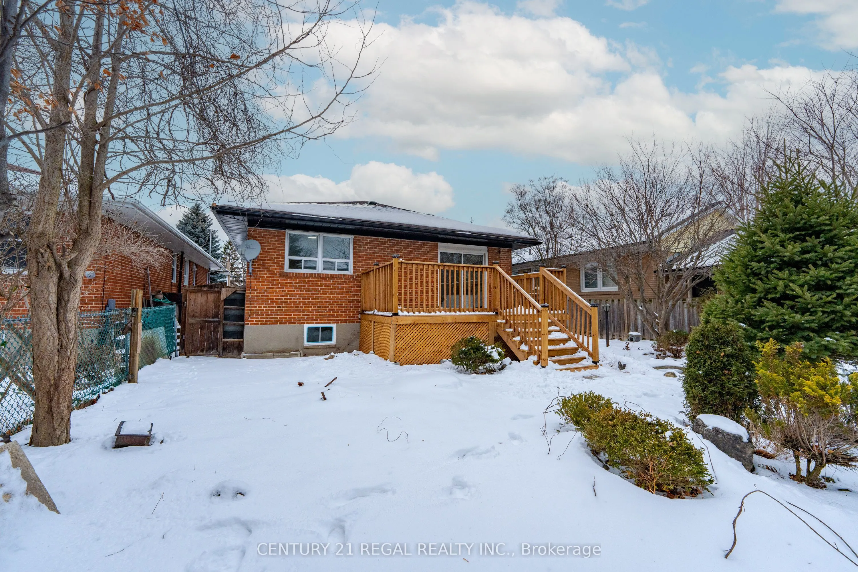 65 Mooregate Avenue