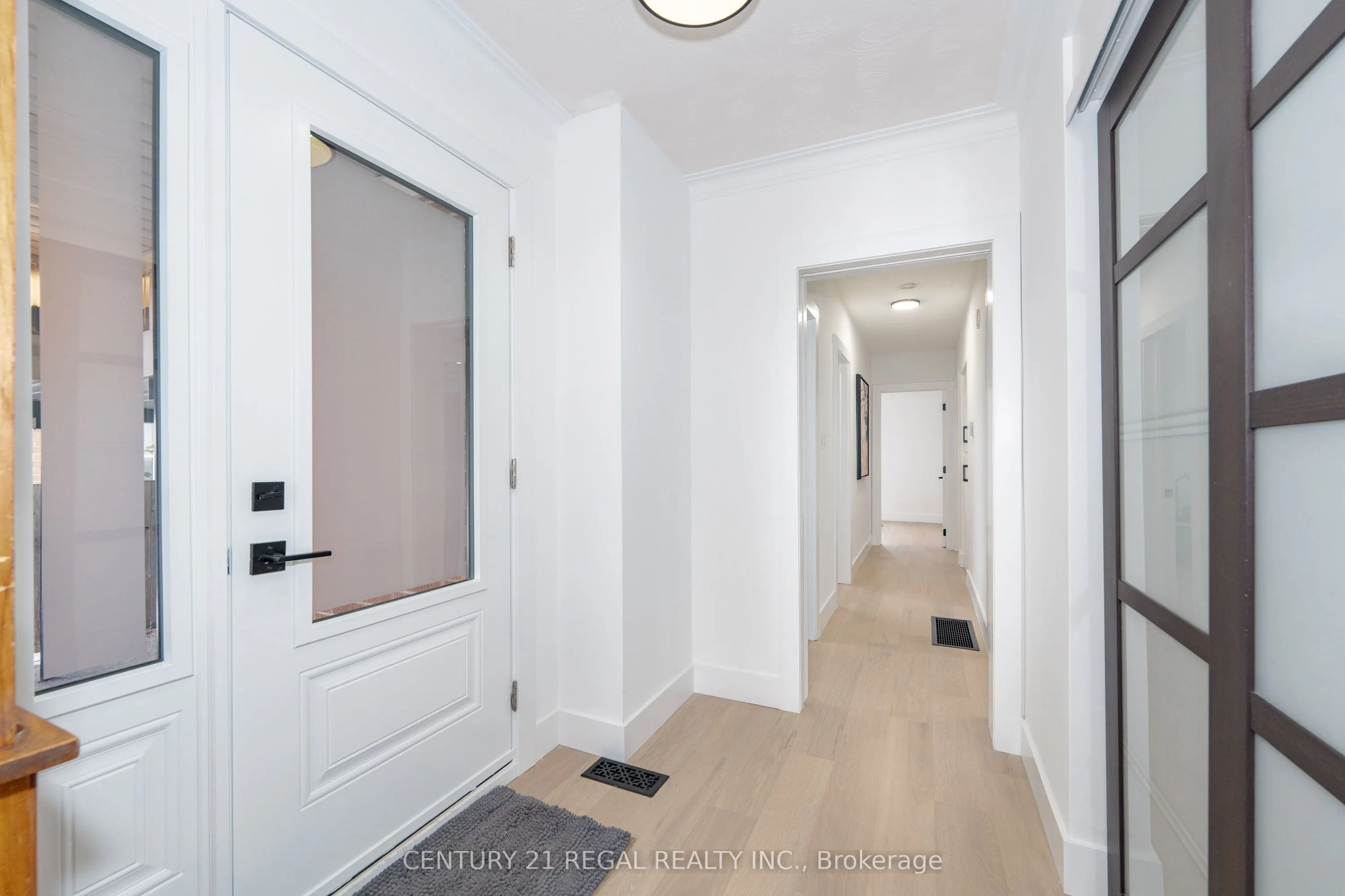 65 Mooregate Avenue