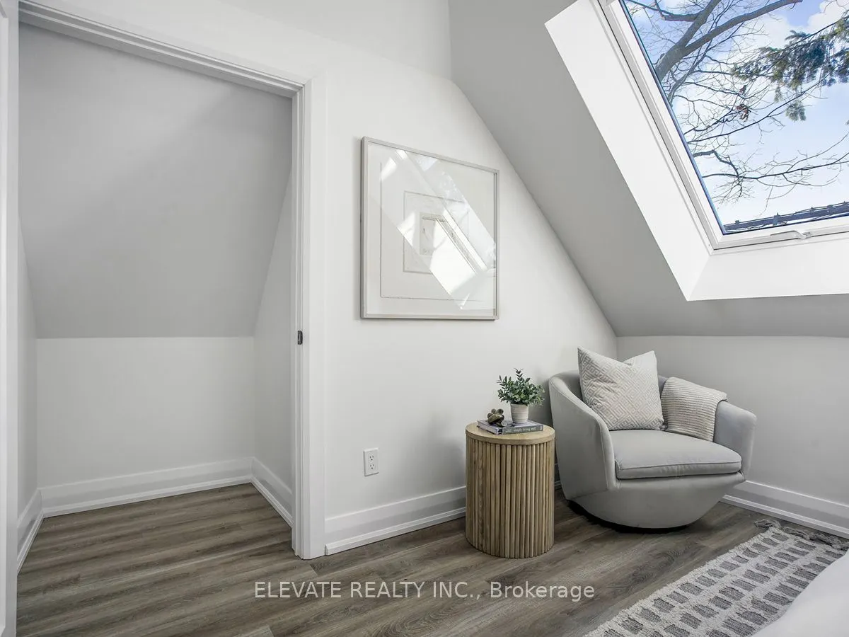 440 Victoria Park Avenue