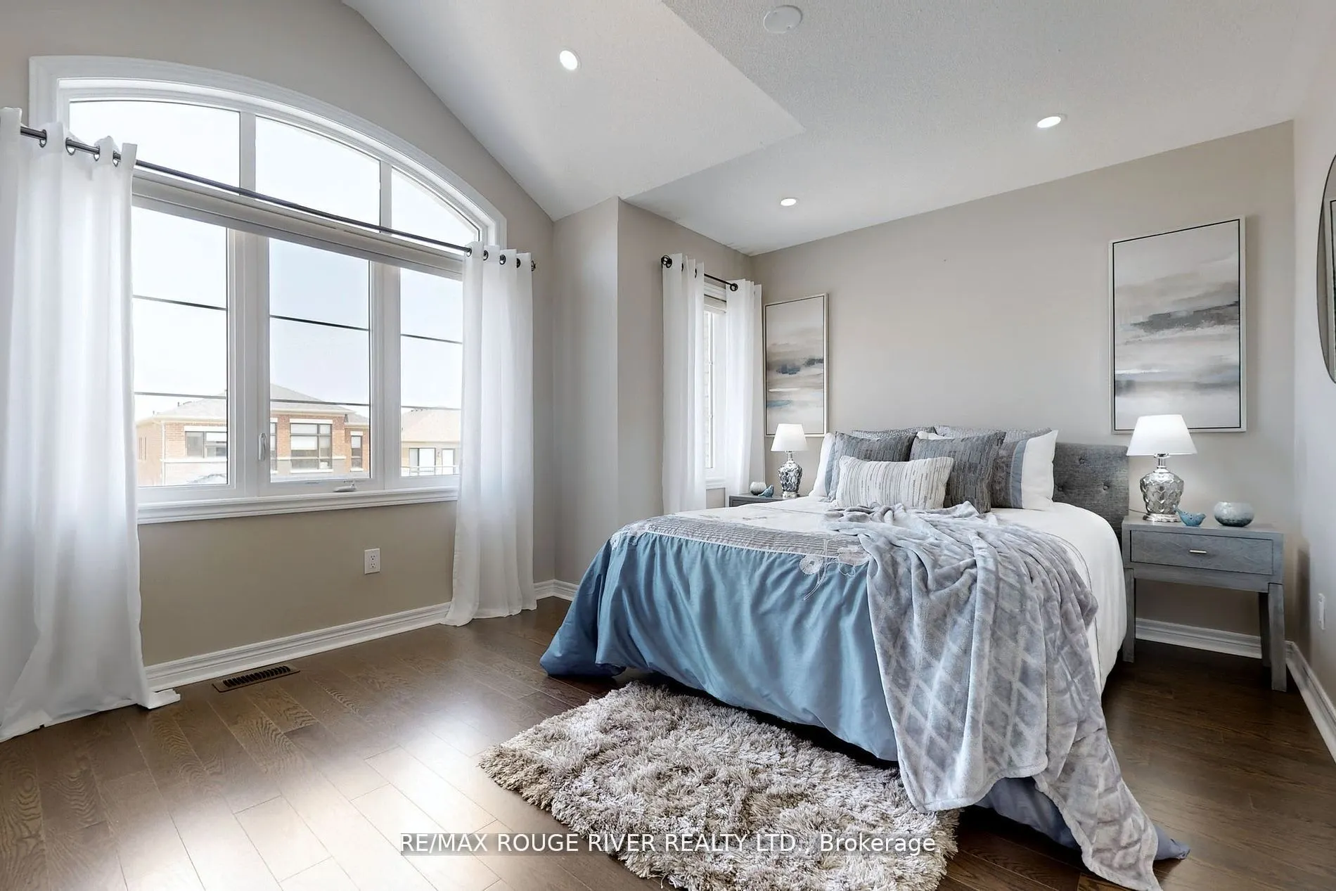 2620 Cerise Manor