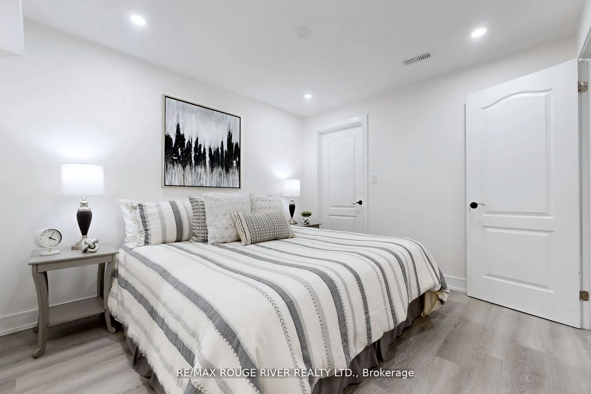 2620 Cerise Manor