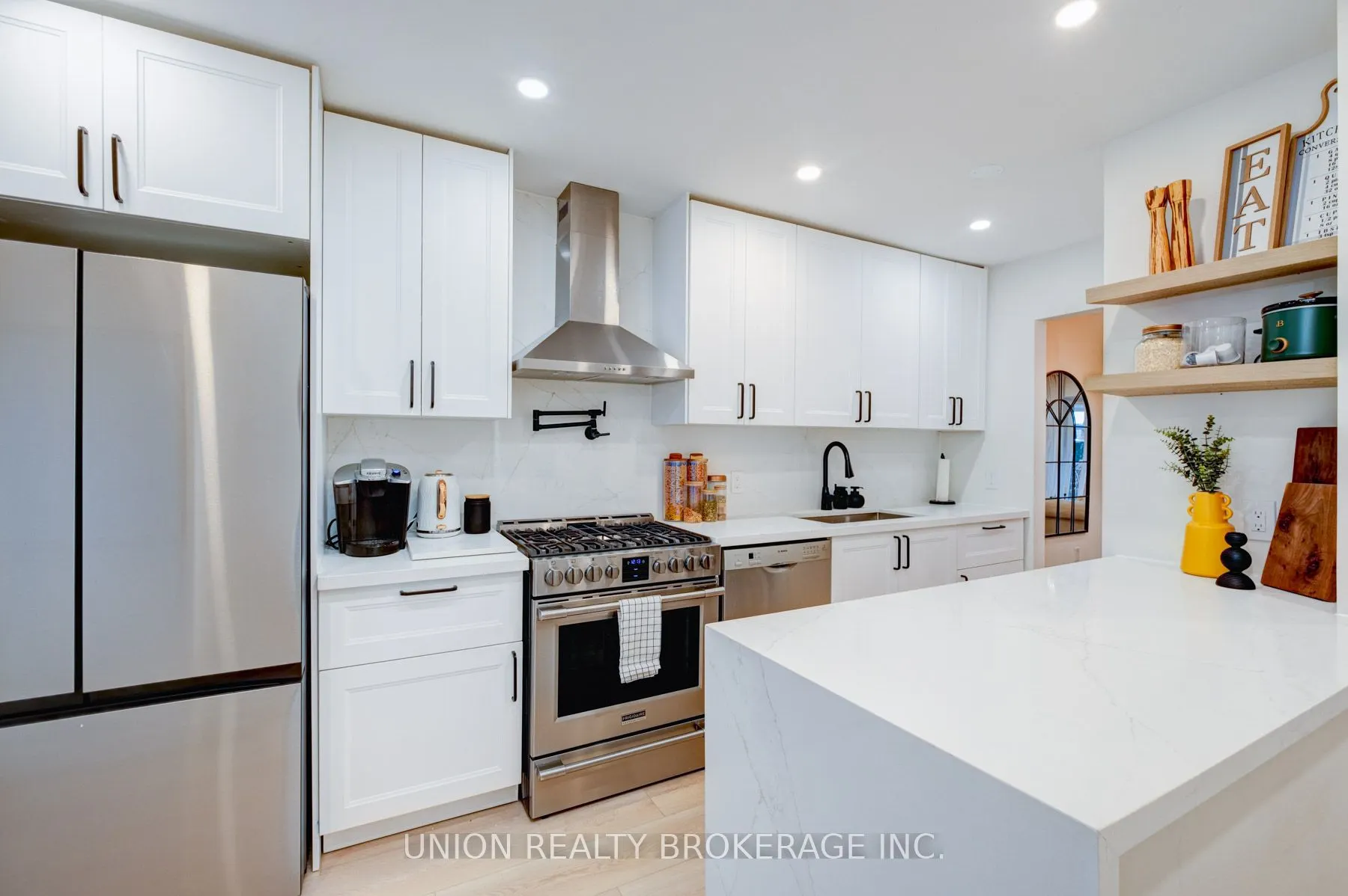 26 Livingston Road, #102
