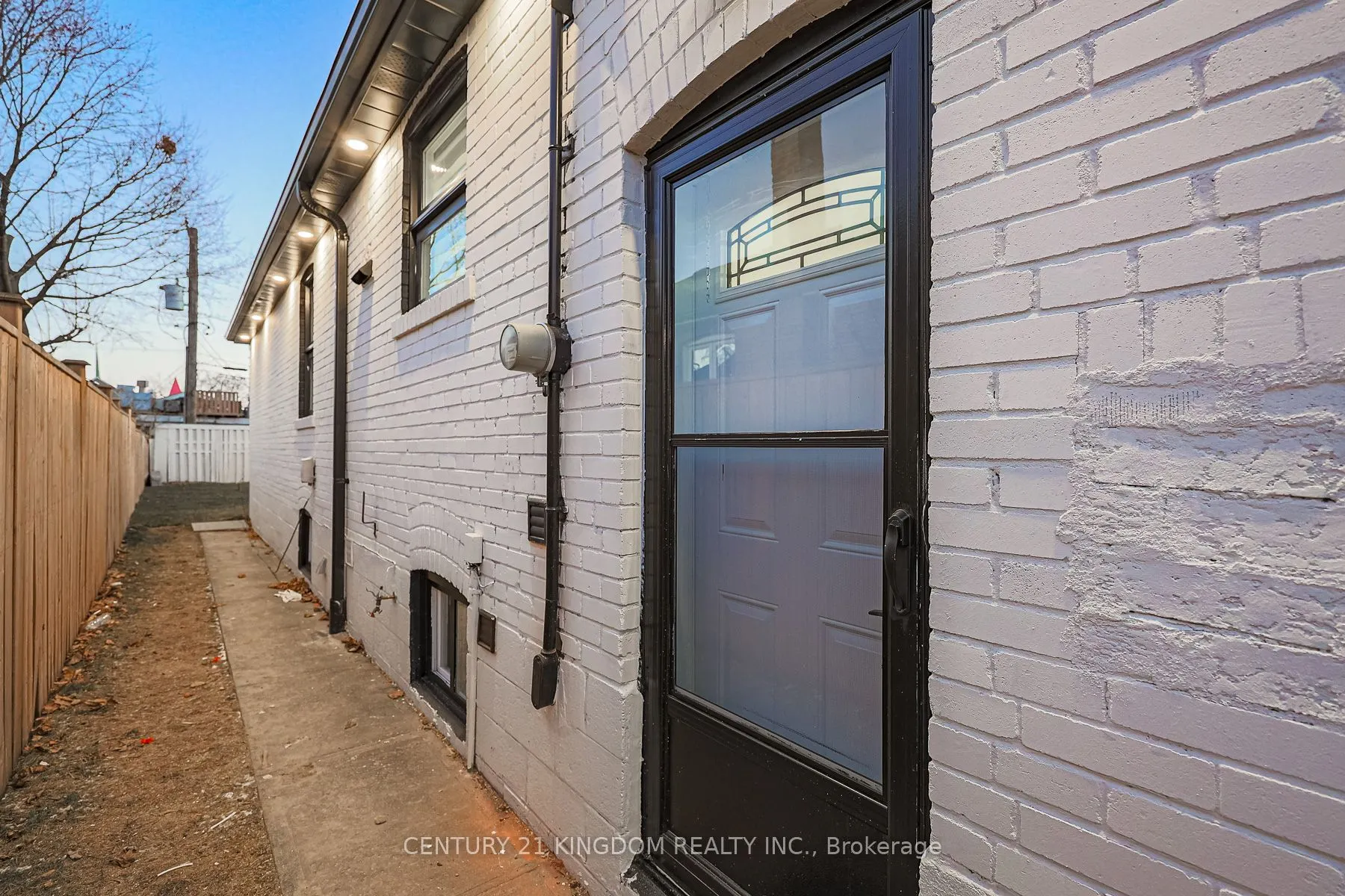 4 Burnley Avenue