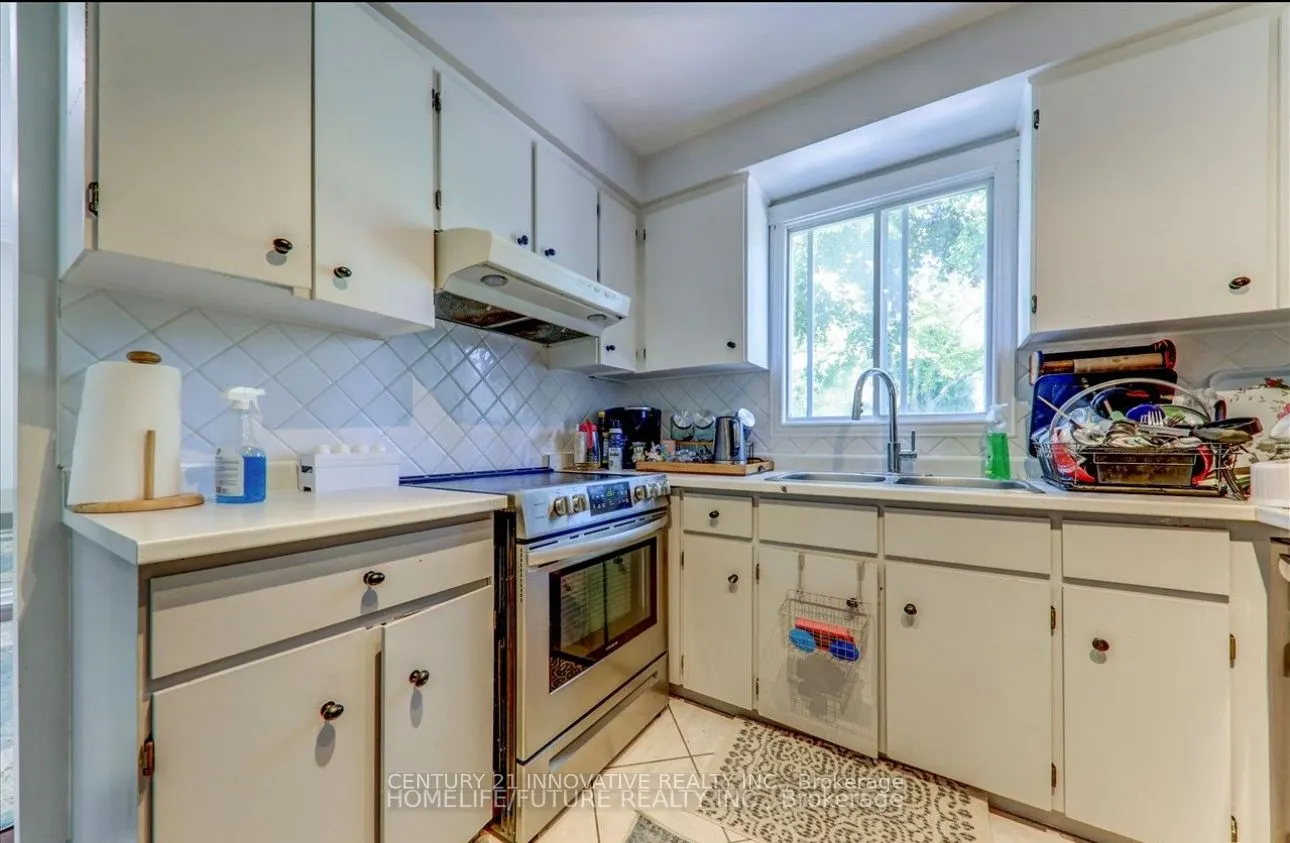 172 Lawson Road