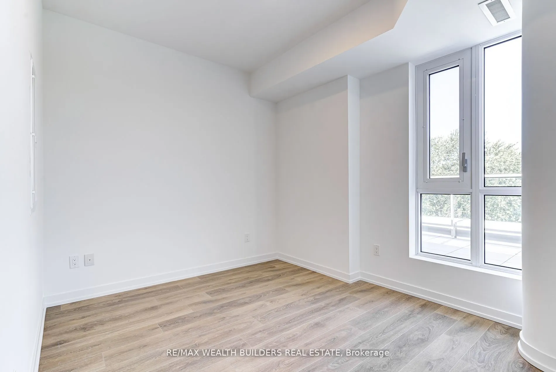 150 Logan Avenue, #627