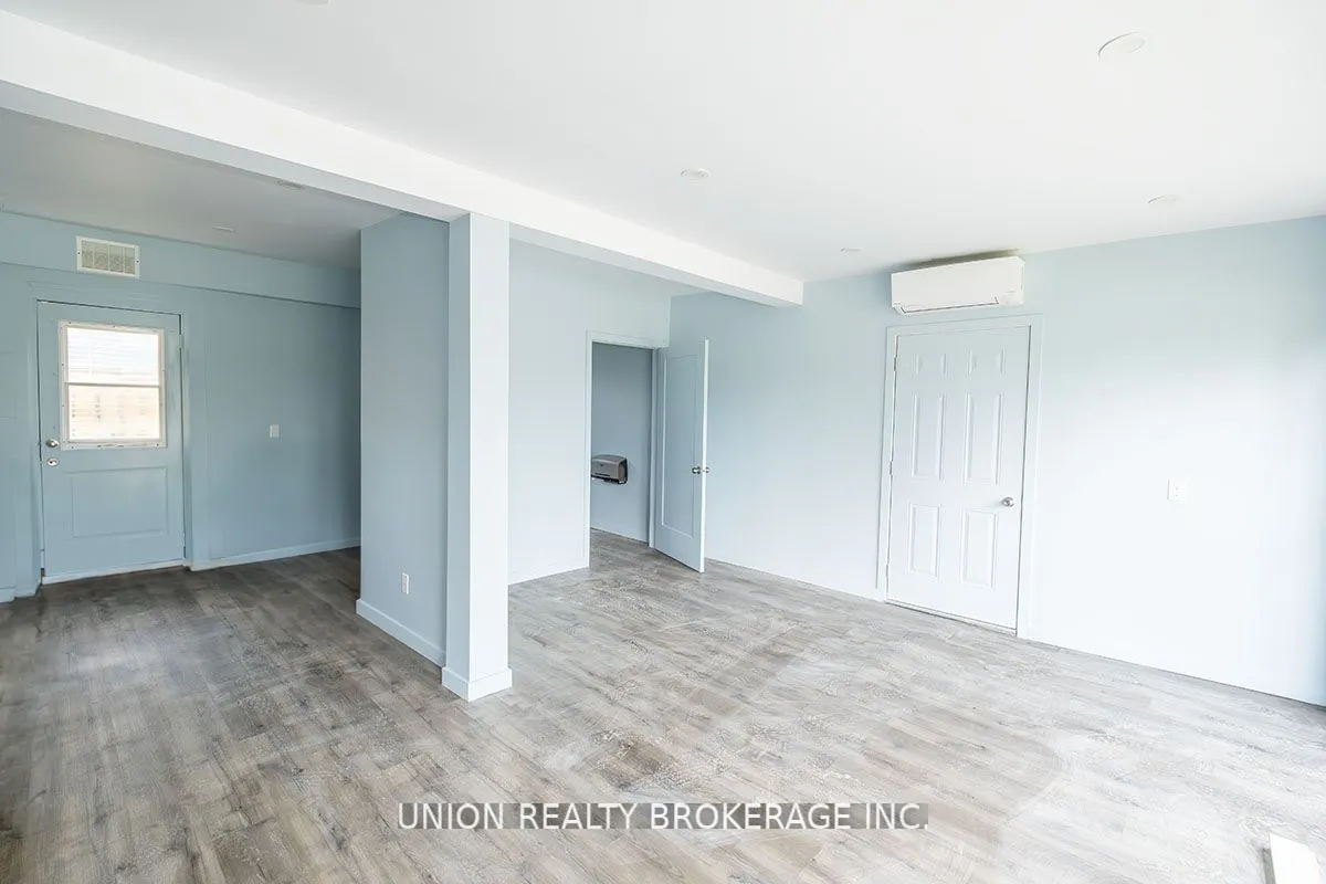582 Danforth Road