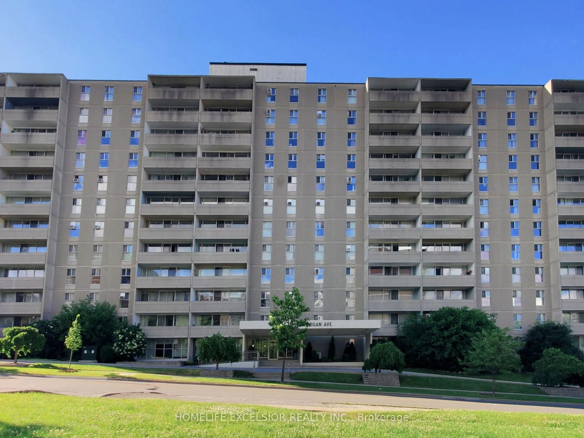 2 Glamorgan Avenue, #202