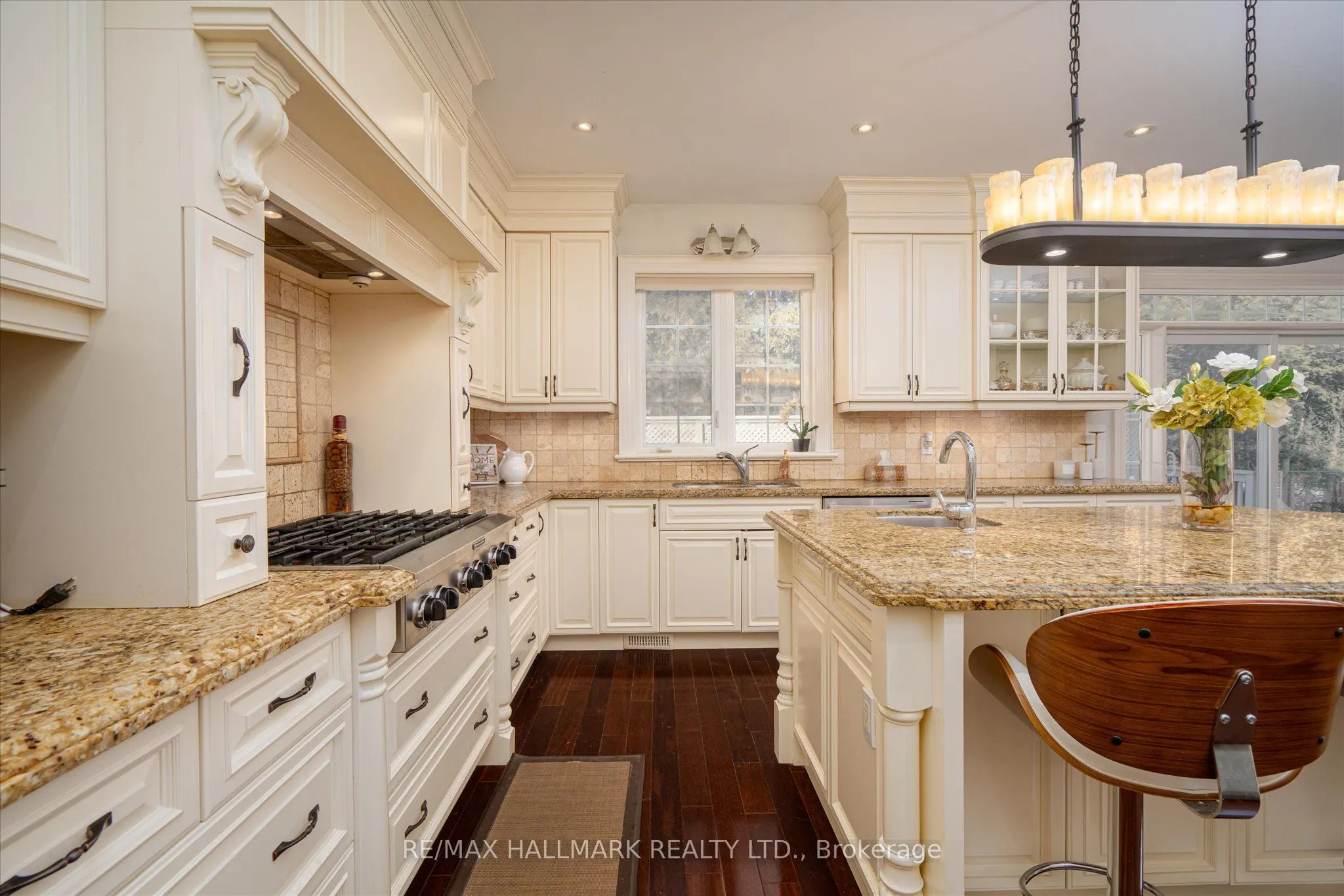 92 Hill Crescent