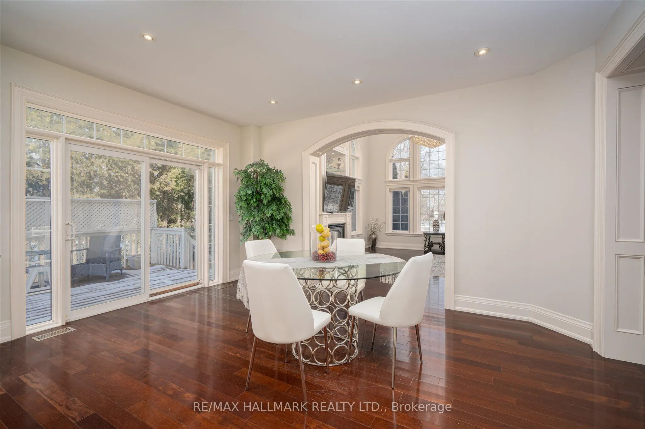 92 Hill Crescent
