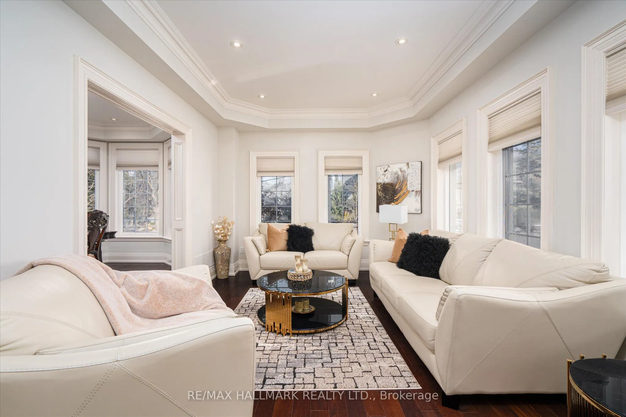 92 Hill Crescent