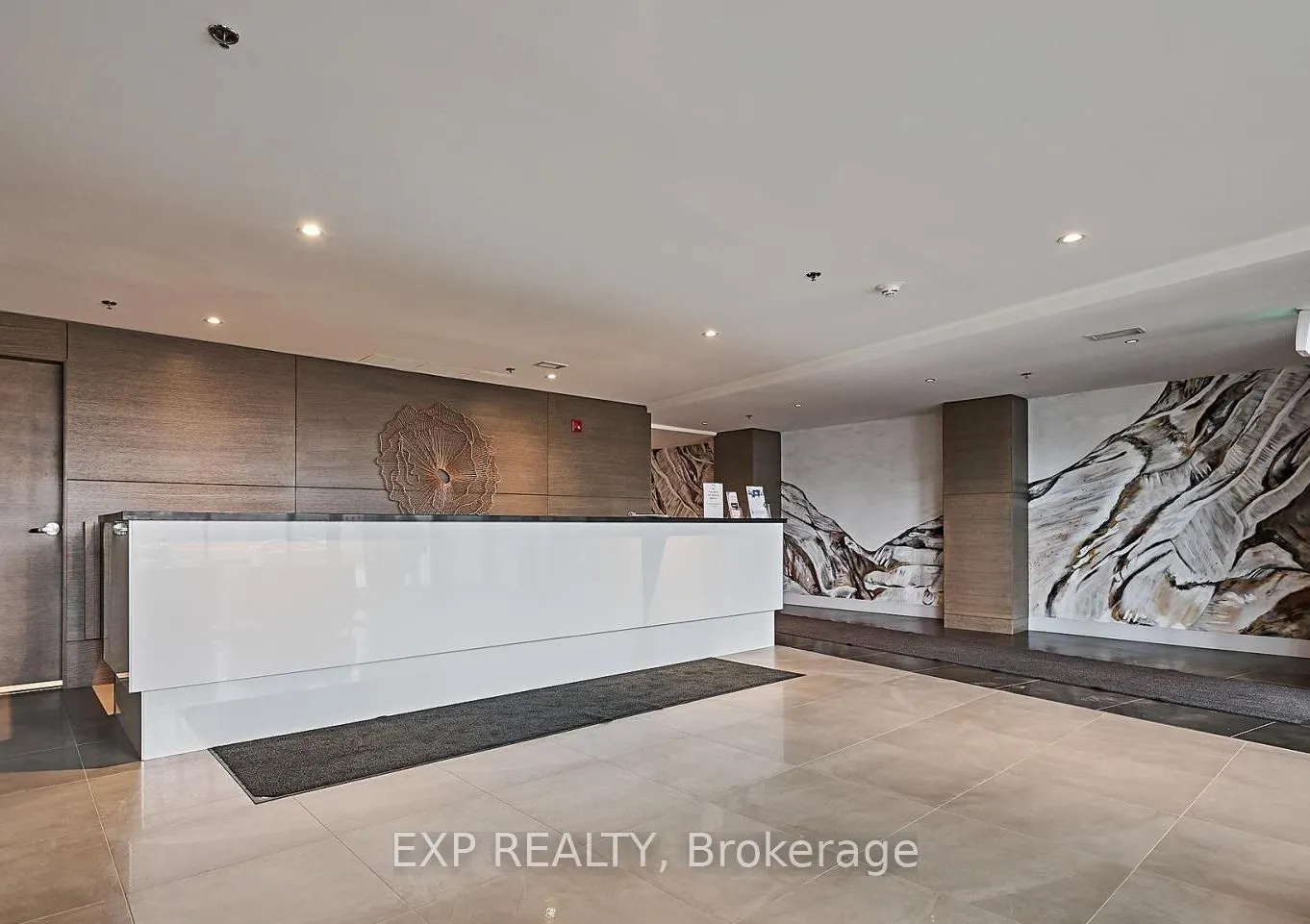 90 Glen Everest Road #111