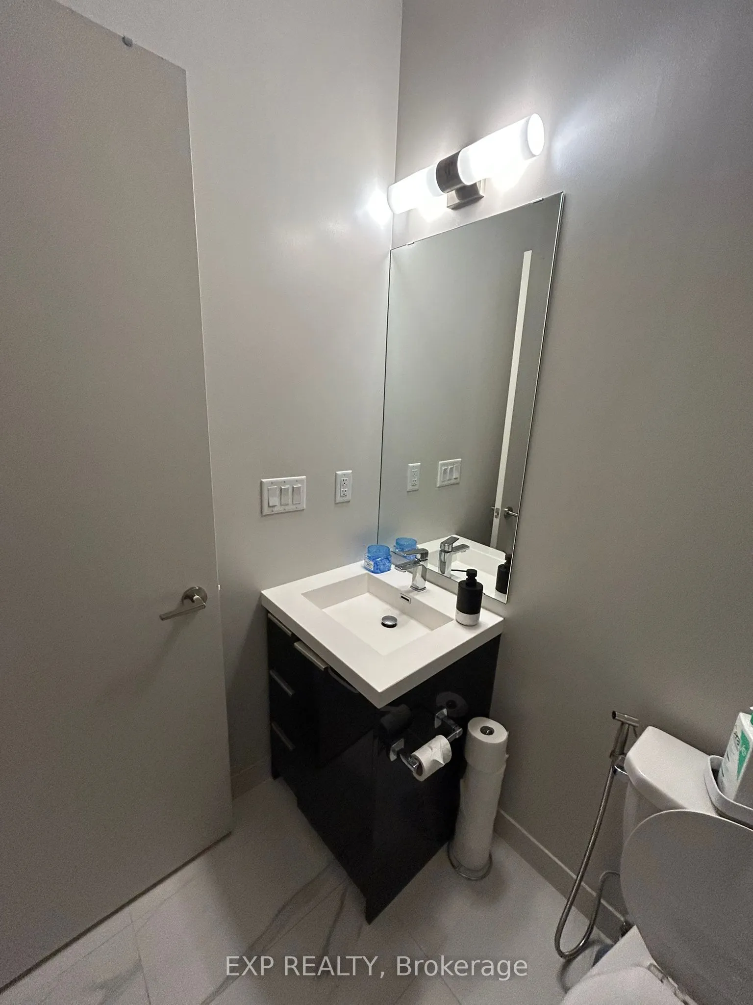 90 Glen Everest Road #111