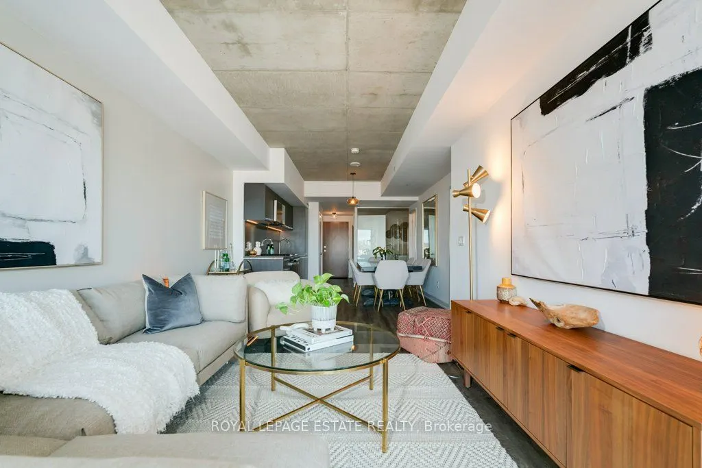 665 Queen Street E, #403