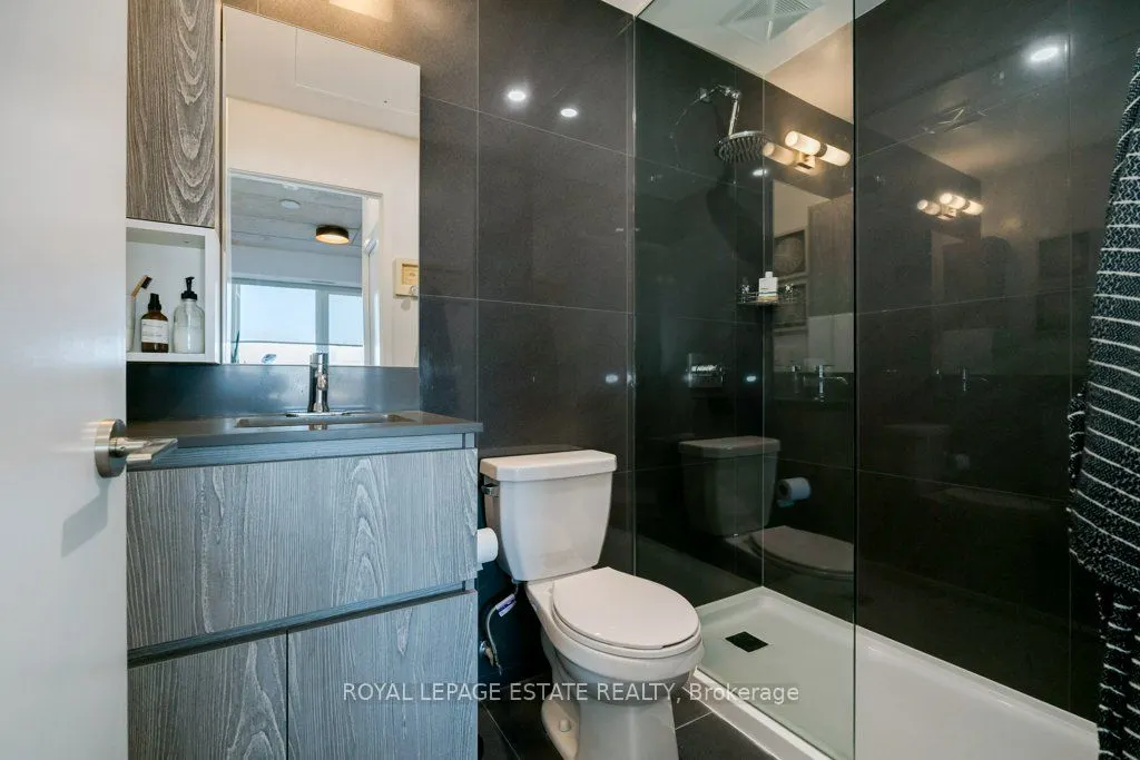 665 Queen Street E, #403