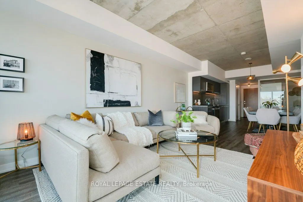 665 Queen Street E, #403