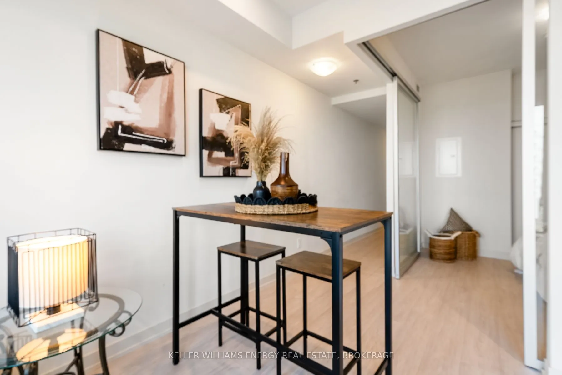 90 Glen Everest Road, #804
