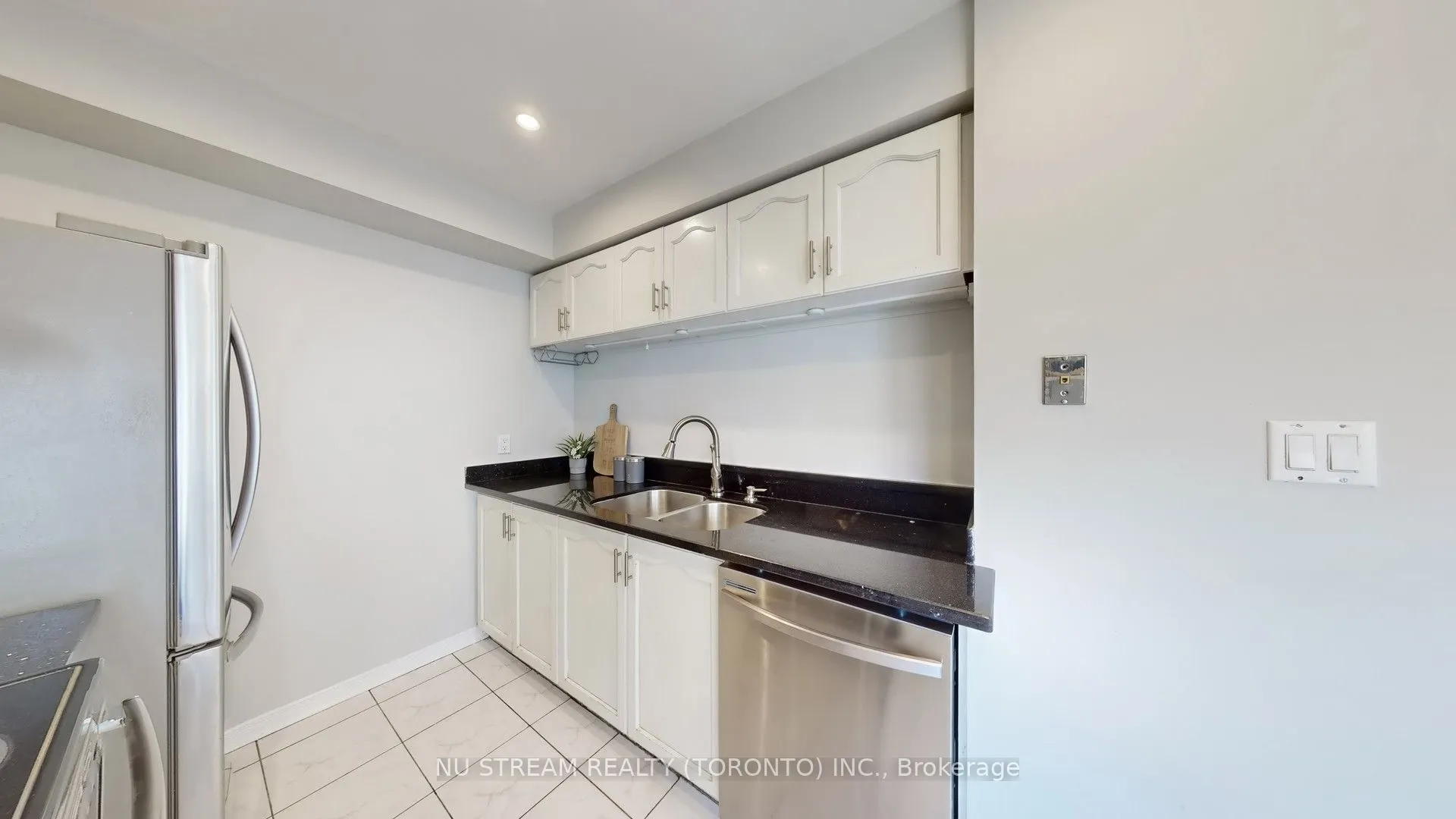 29 Rosebank Drive, #1108