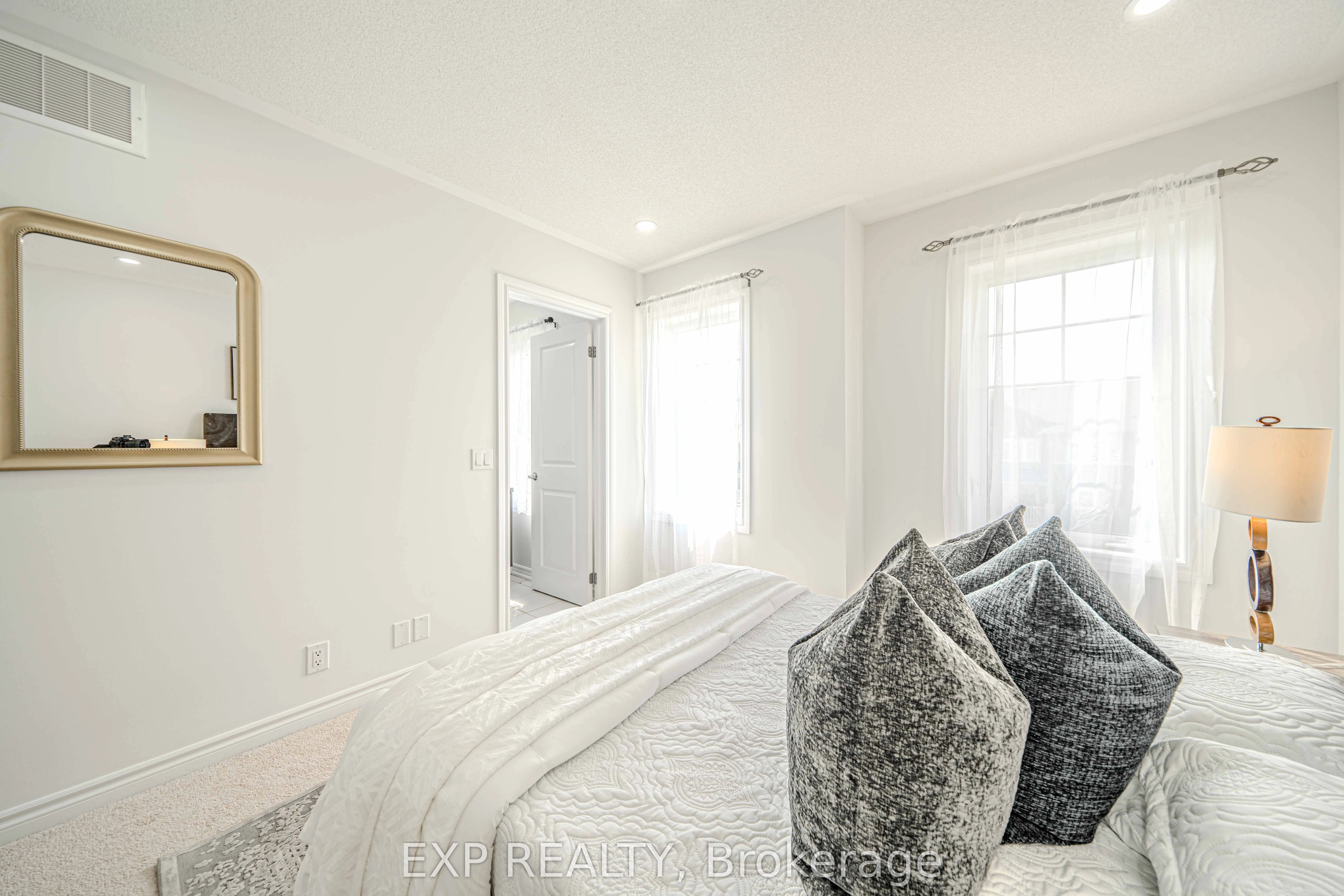 2500 Hill Rise Court, #10