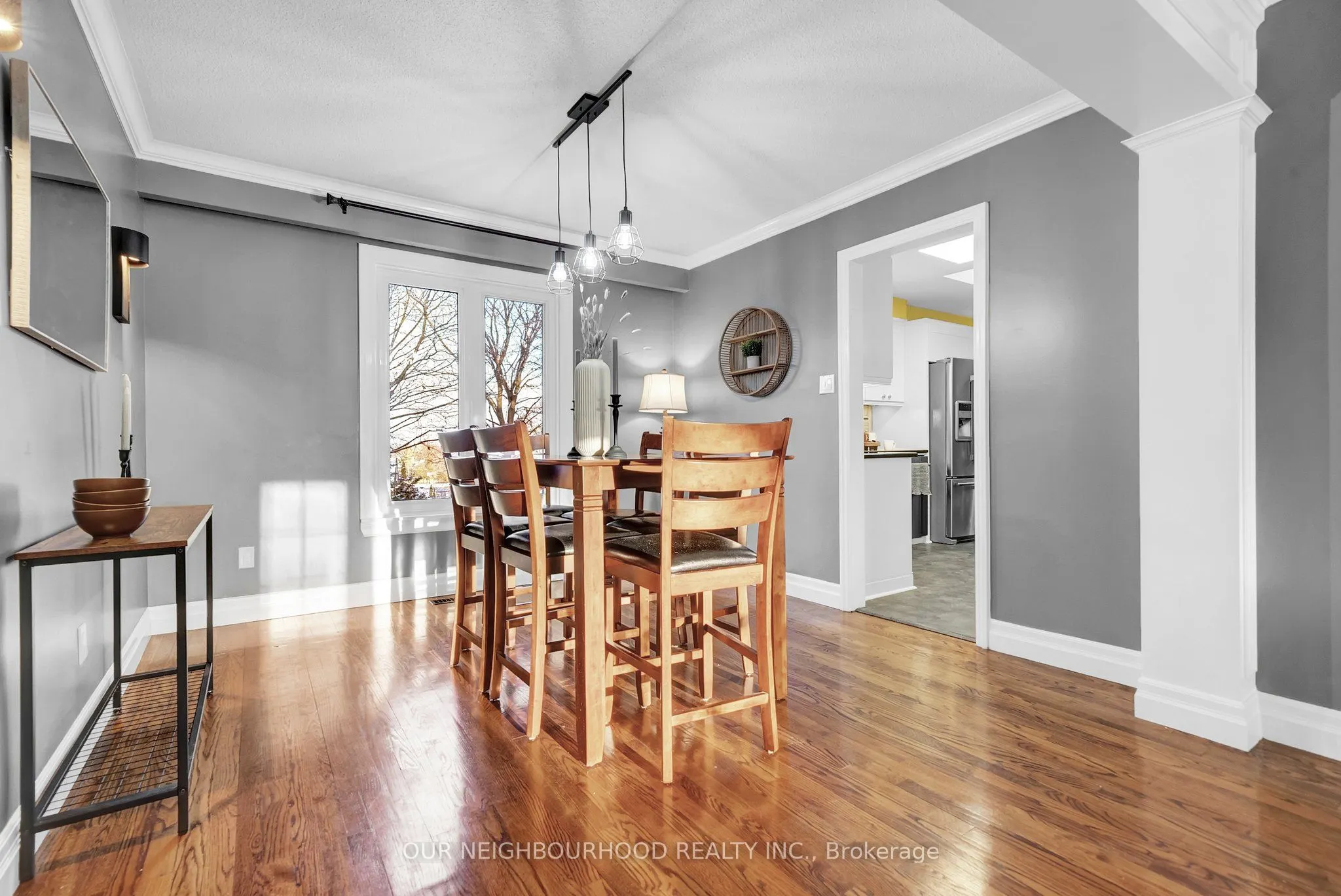 17 Rhonda Boulevard