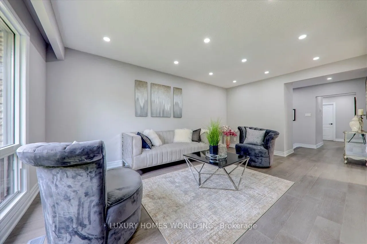 951 Essa Crescent