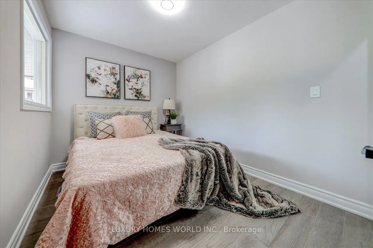 951 Essa Crescent