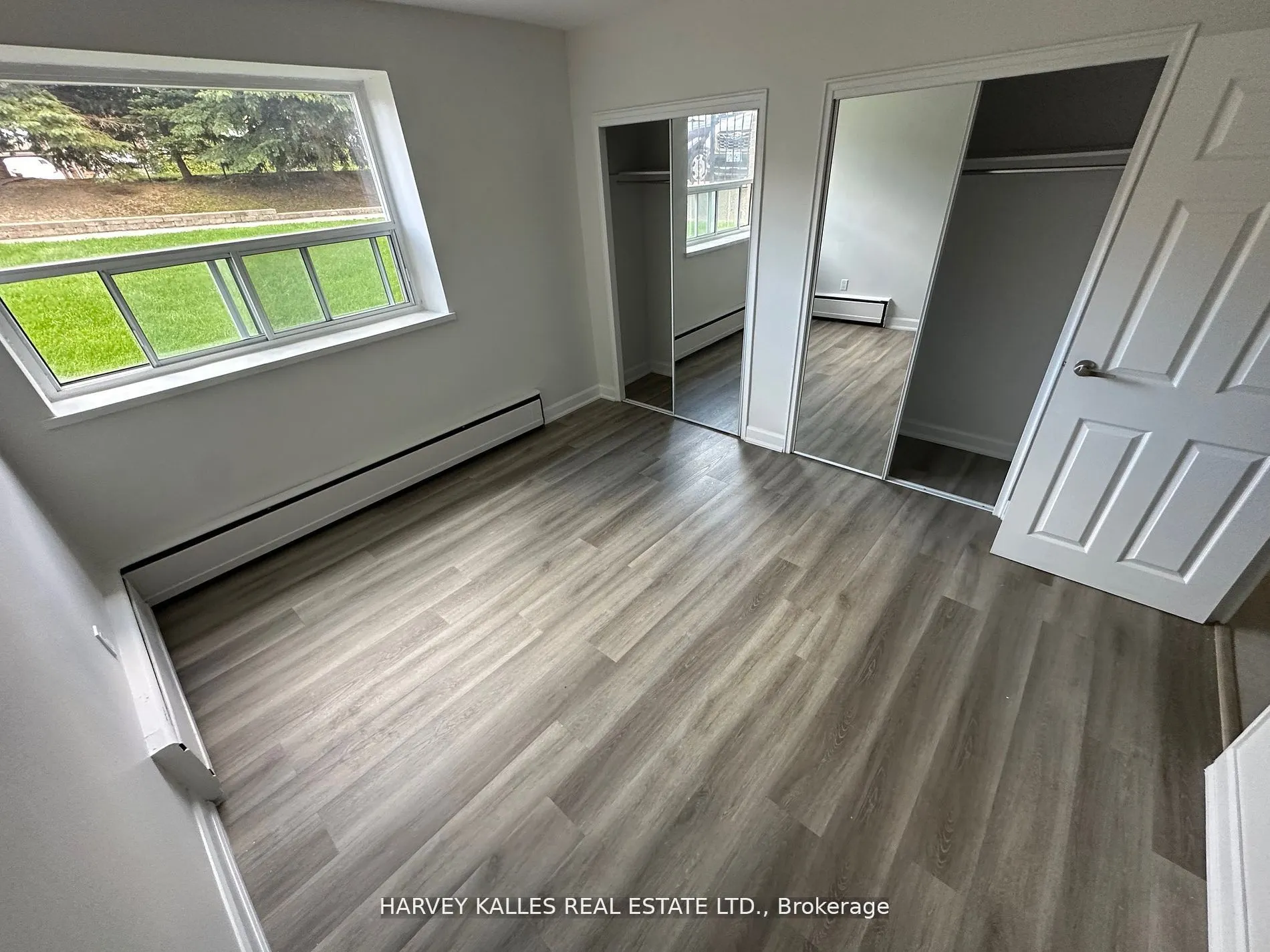 1055 Victoria Park Avenue, #307