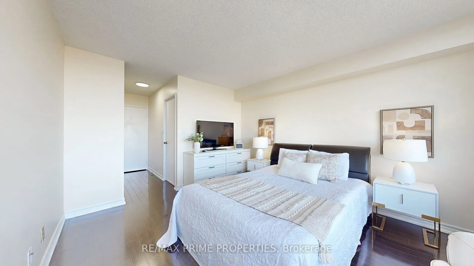 55 Bamburgh Circle, #1112