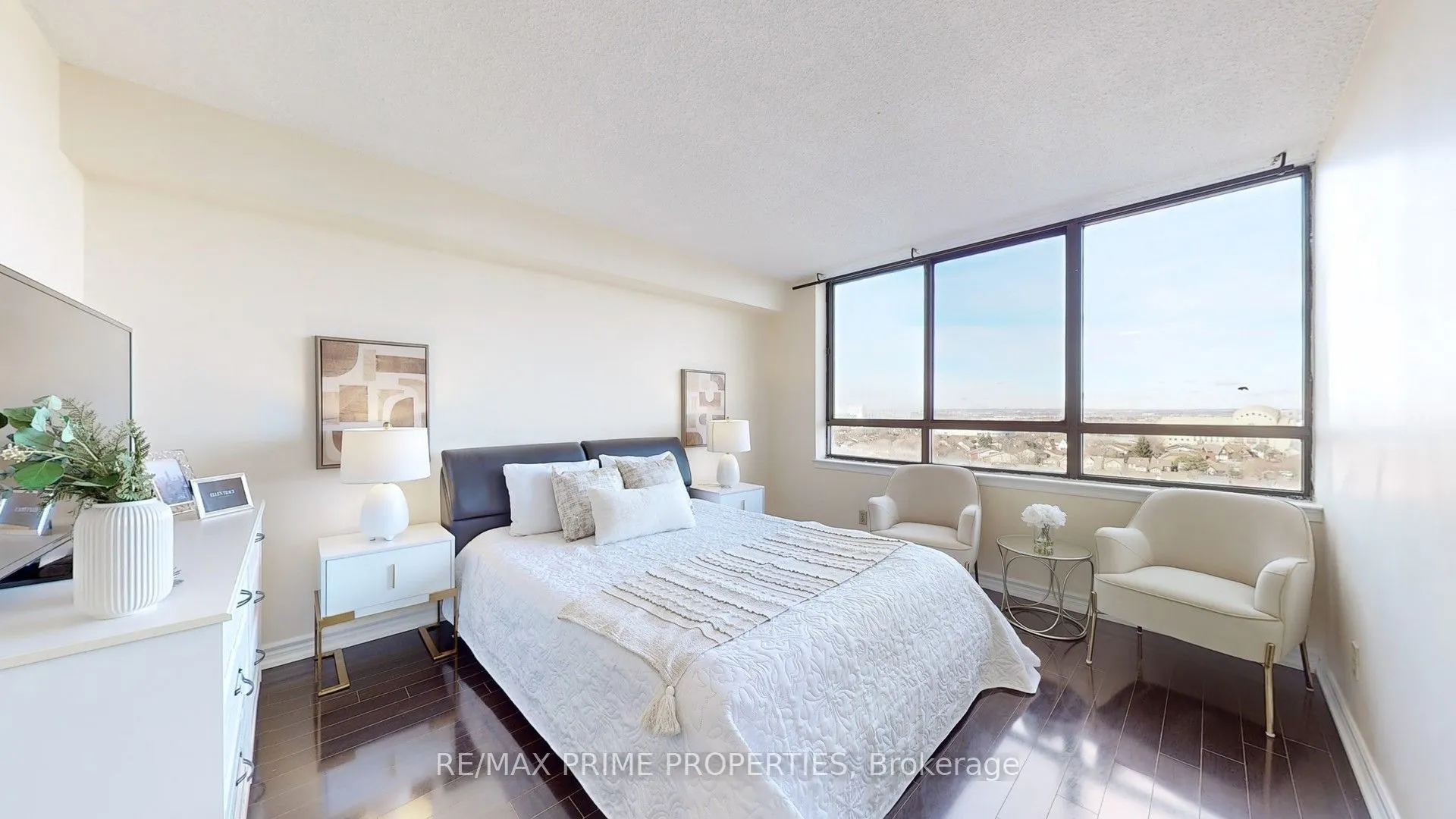 55 Bamburgh Circle, #1112