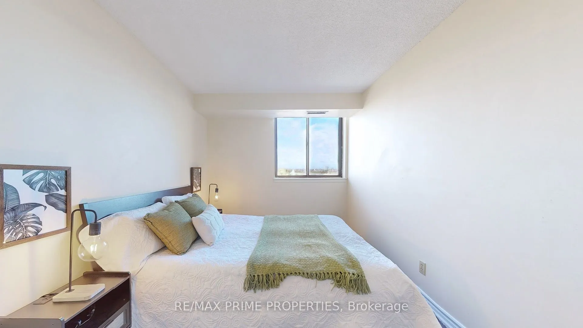 55 Bamburgh Circle, #1112