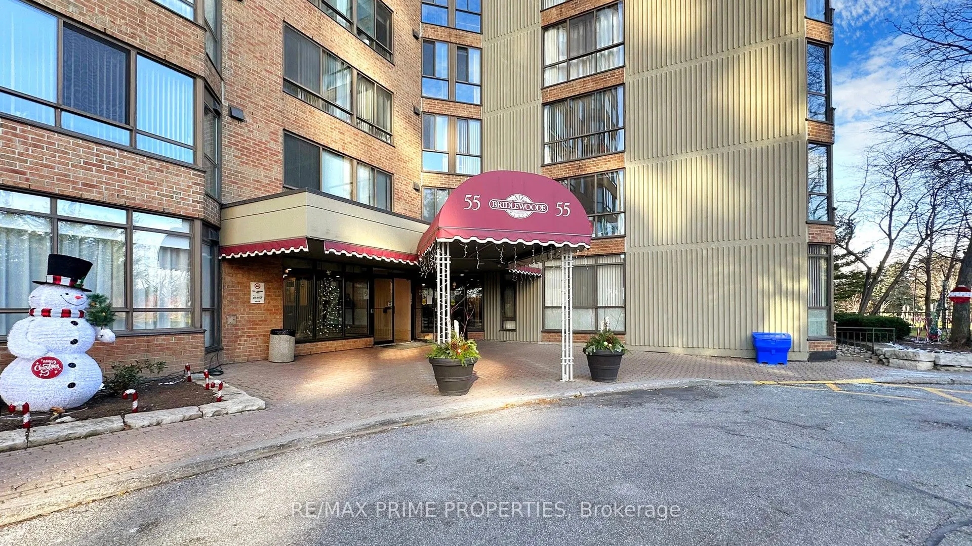 55 Bamburgh Circle, #1112