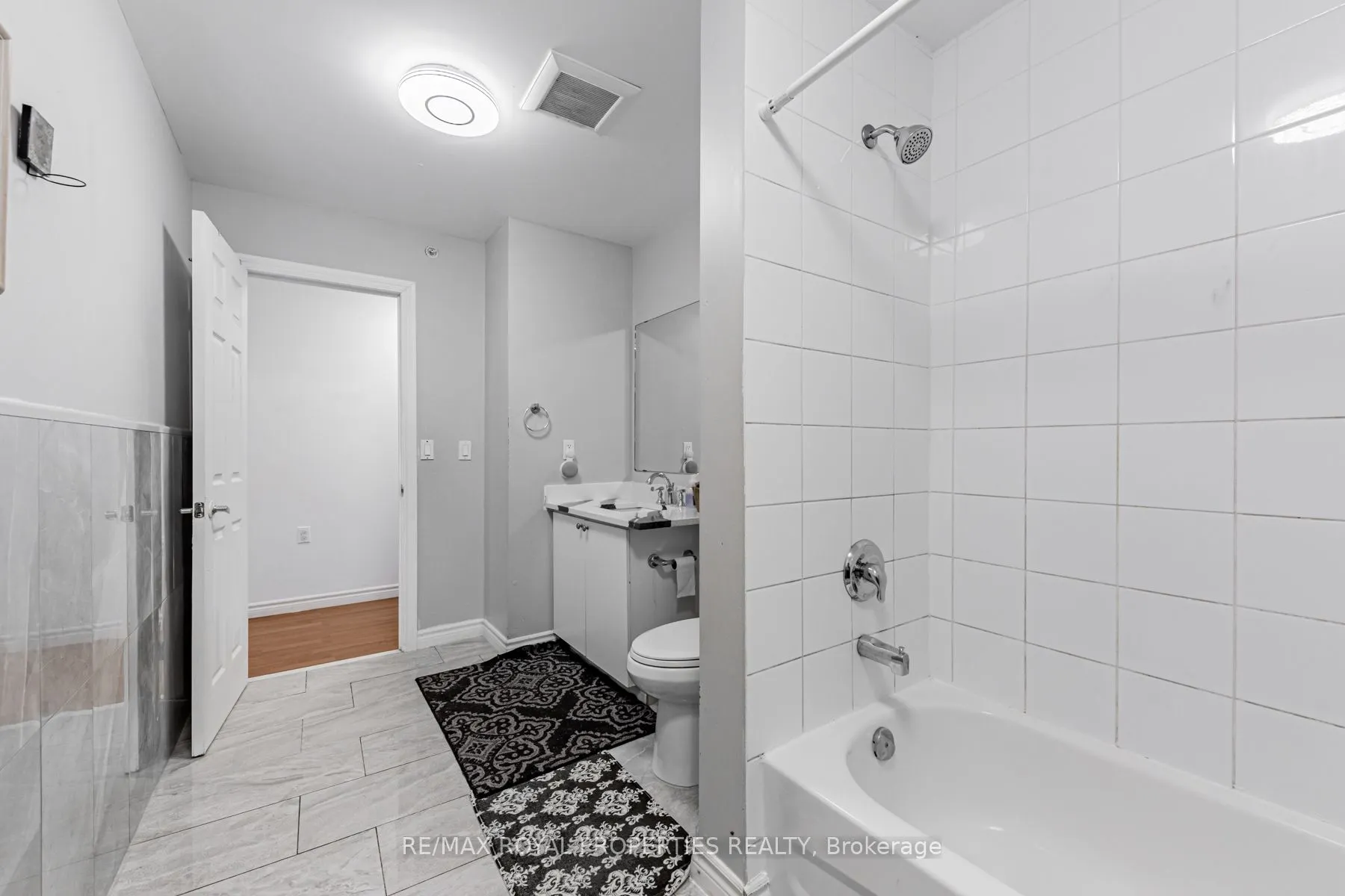 32 St Dunstan Drive