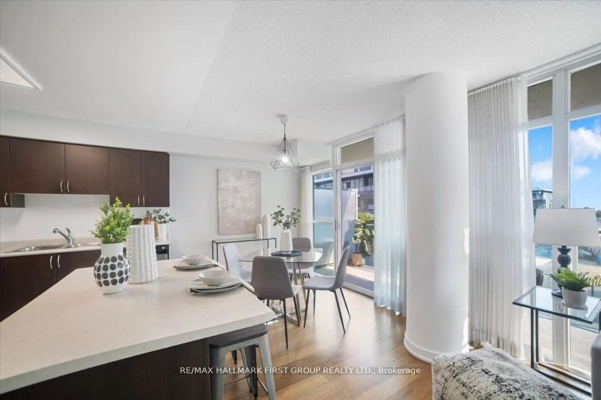 1600 Charles Street #401