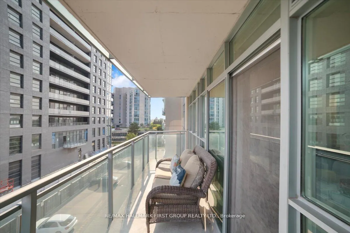 1600 Charles Street #401