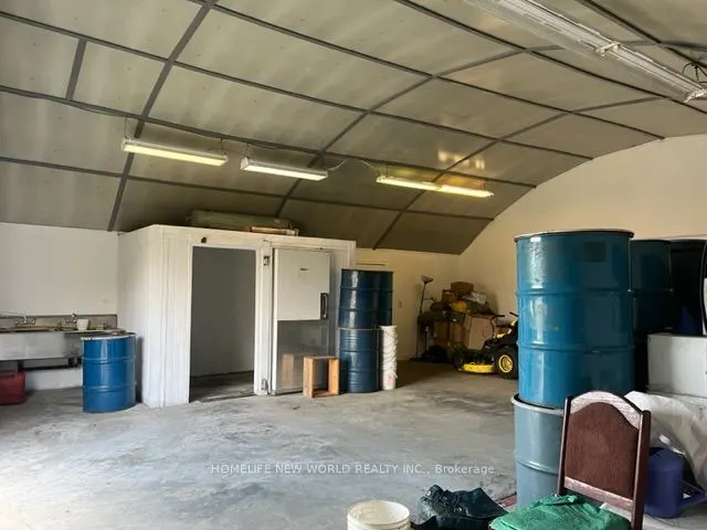 3025 Moffat Road