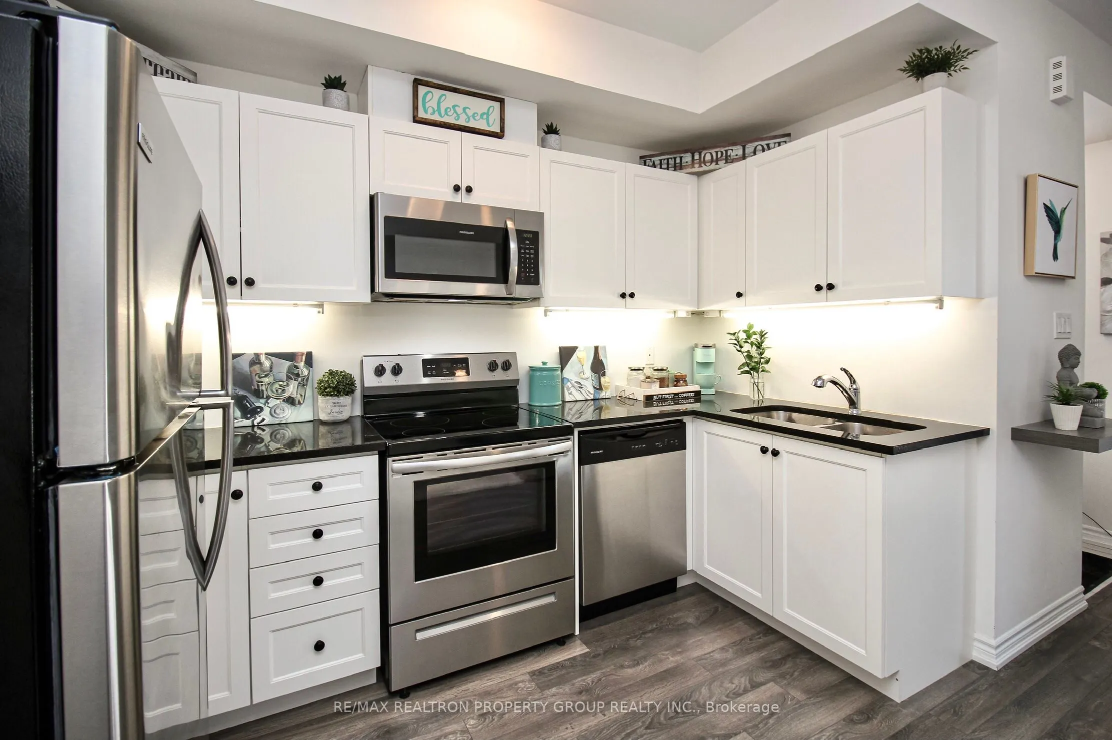 2590 William Jackson Drive, #10