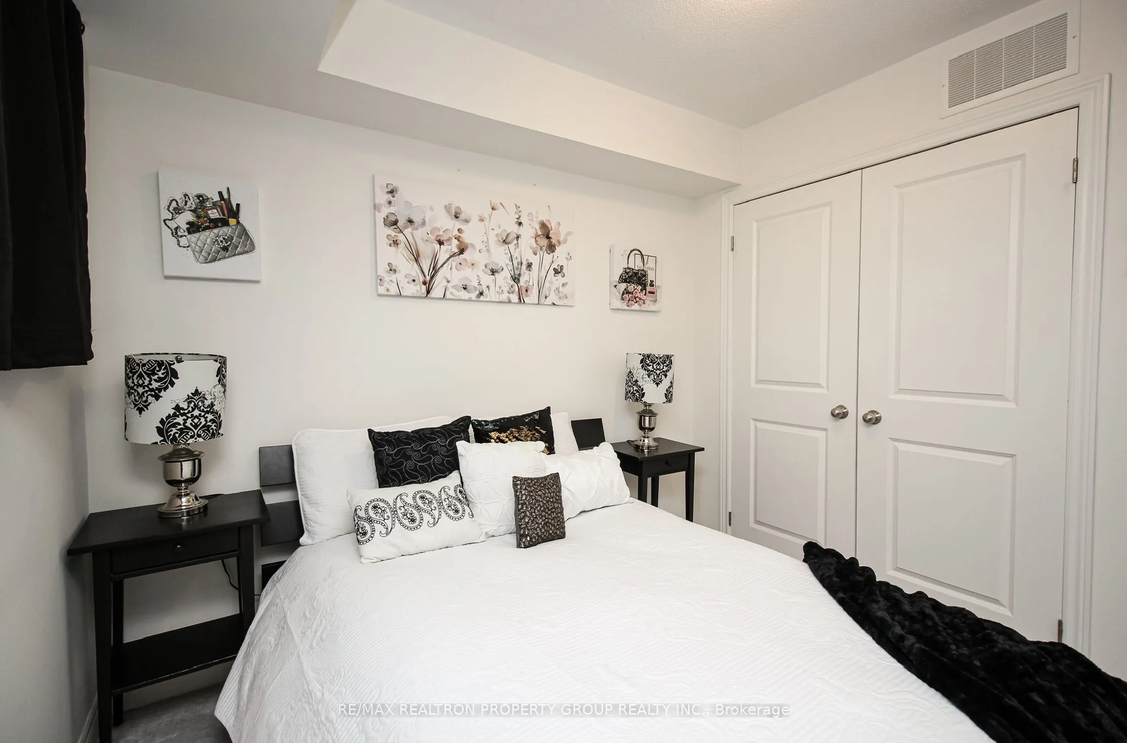 2590 William Jackson Drive, #10