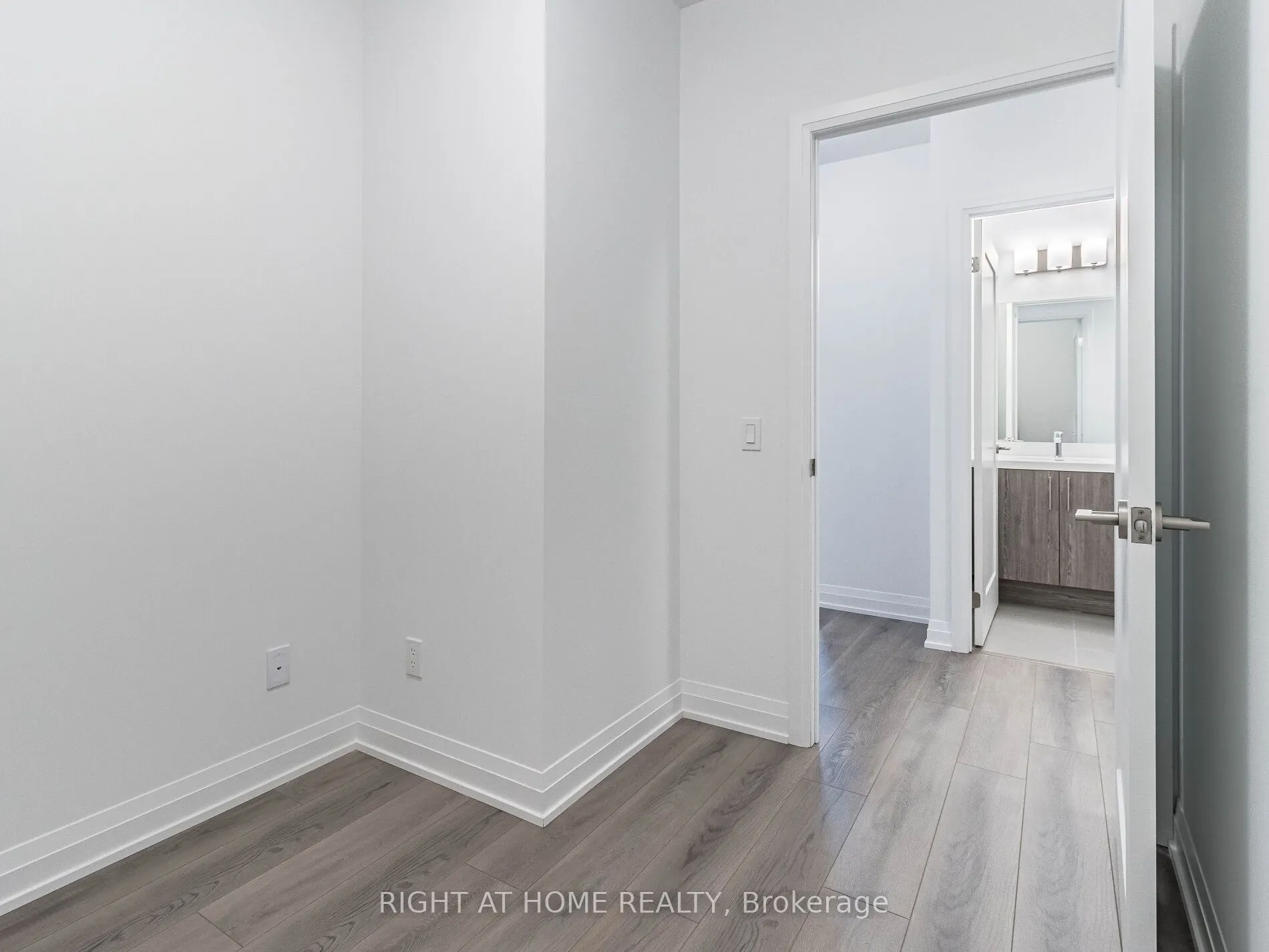286 Main Street, #314