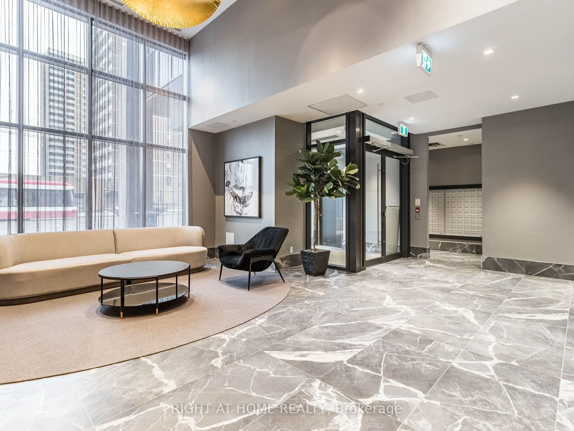 286 Main Street, #314