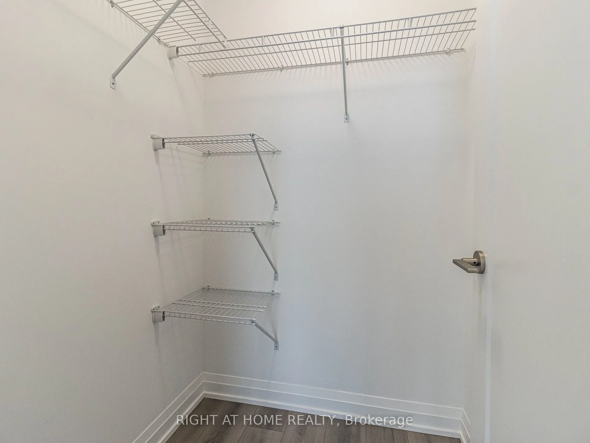 286 Main Street, #314
