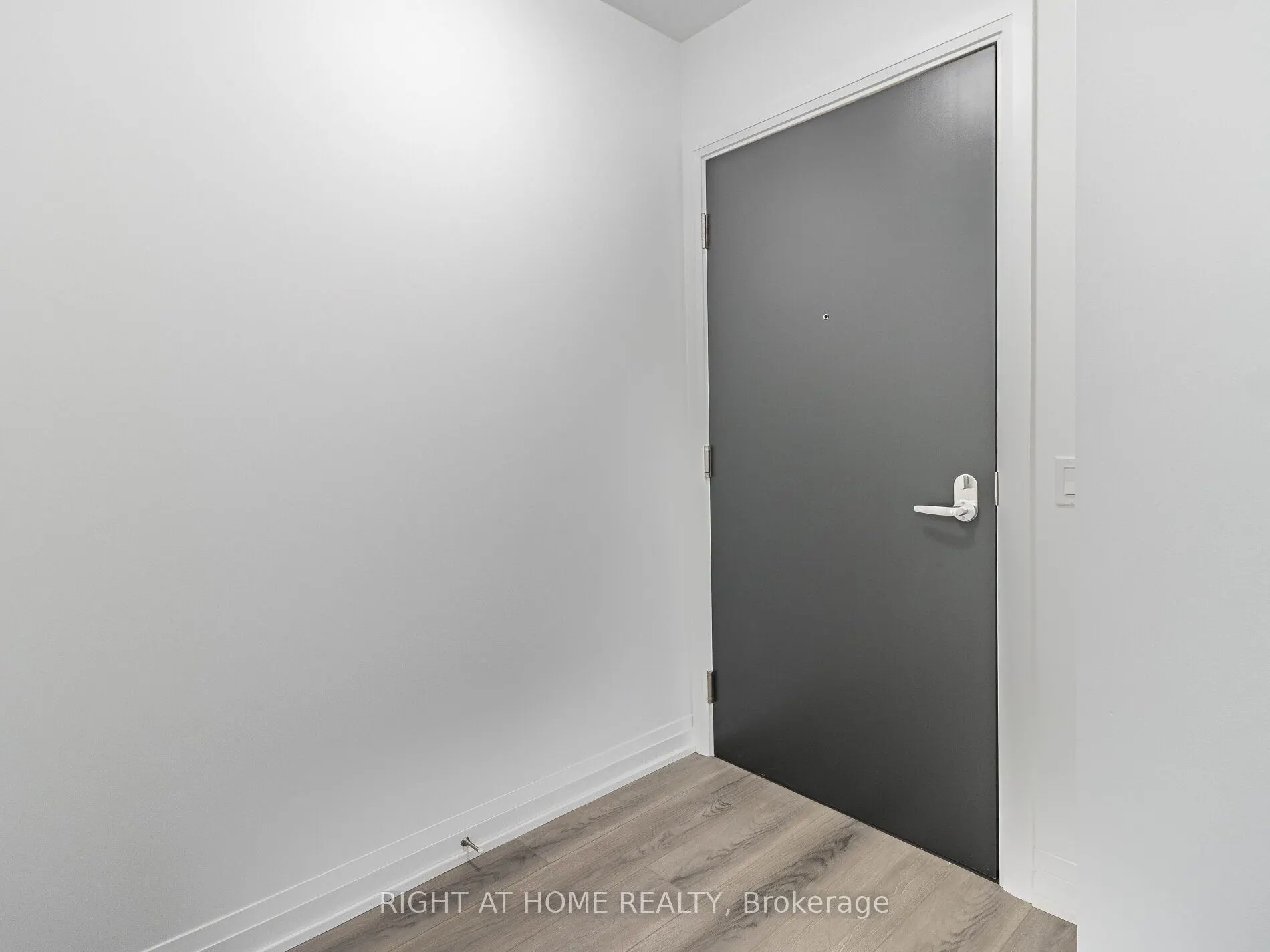 286 Main Street, #314