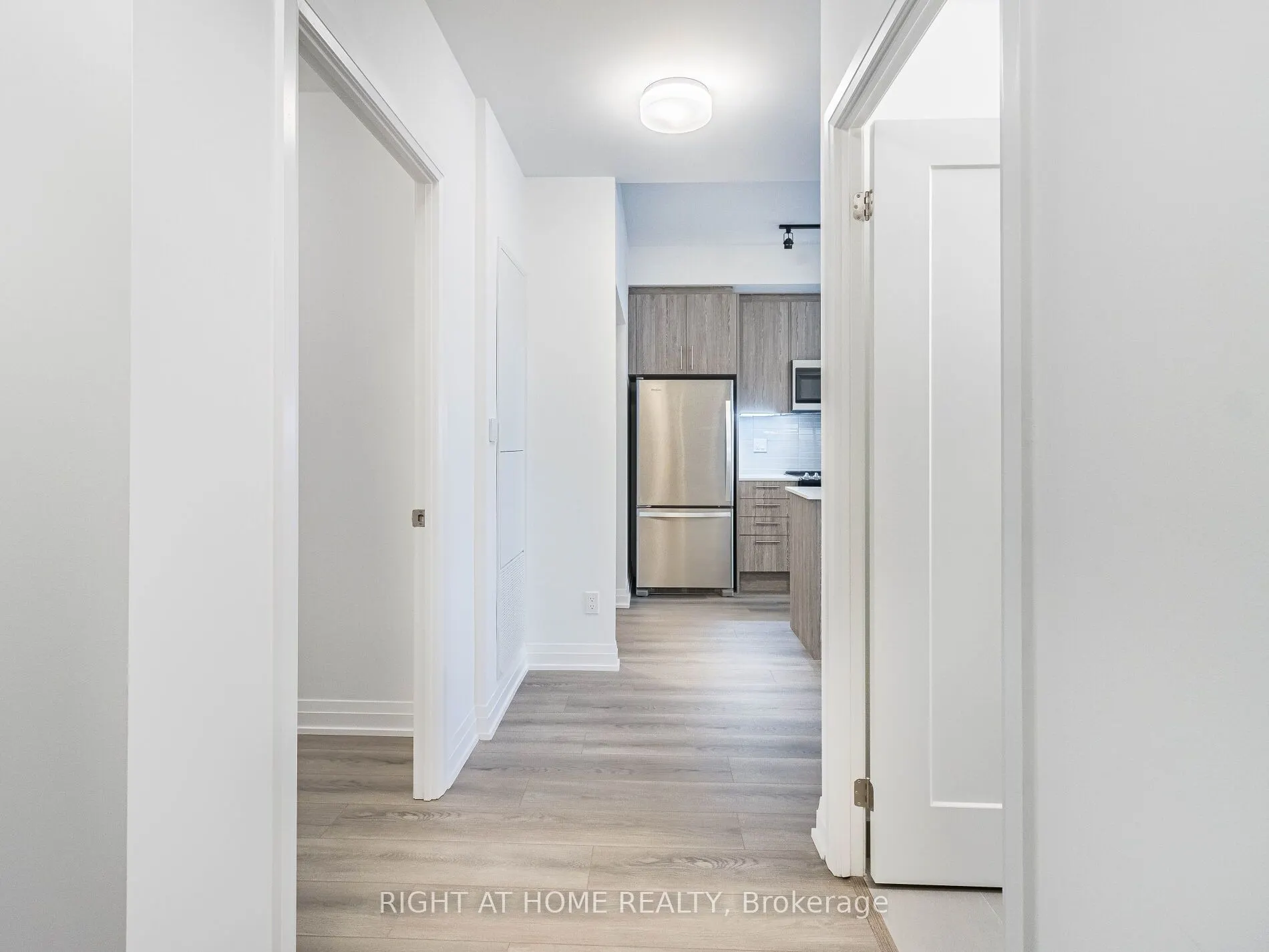 286 Main Street, #314